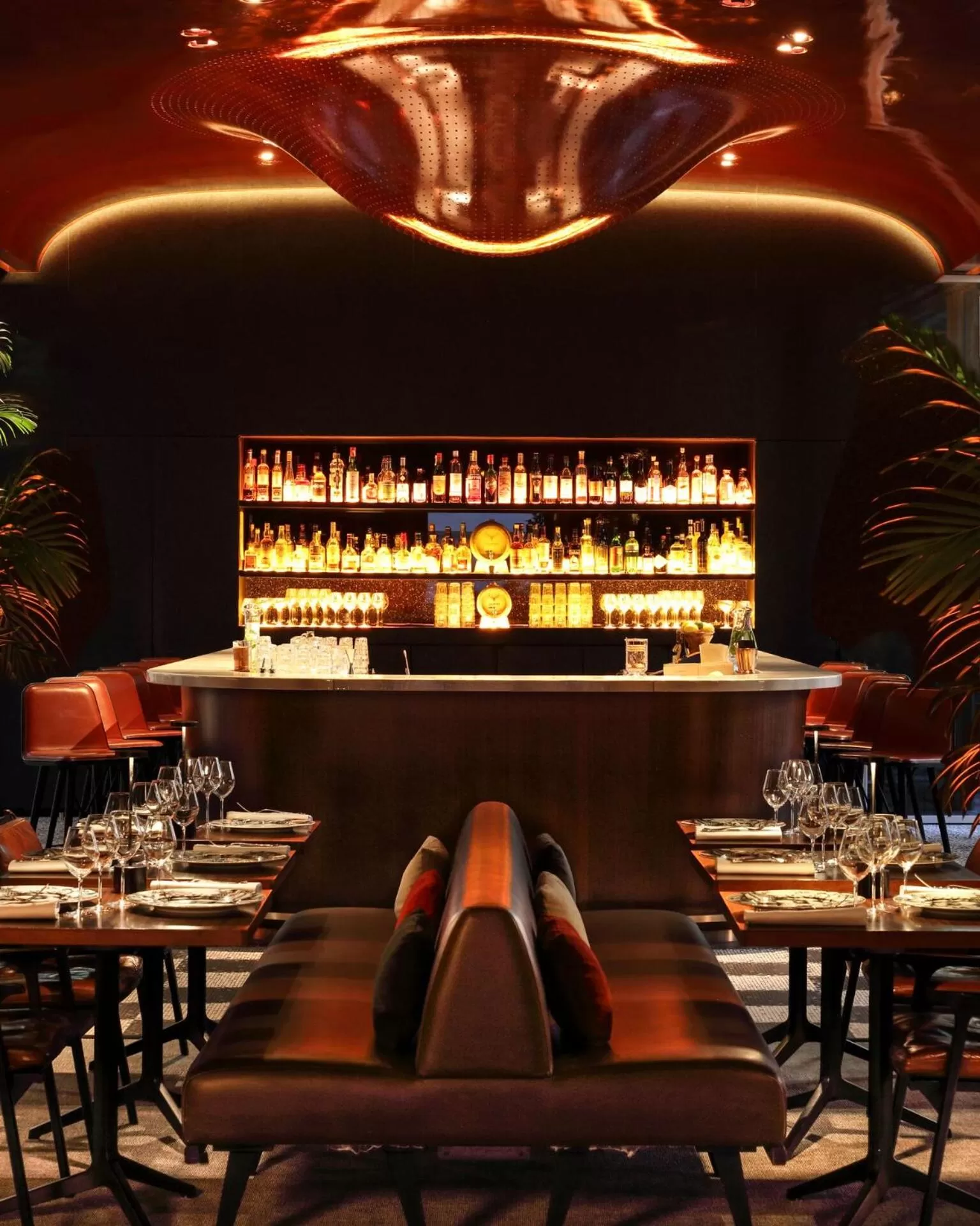 Restaurant/places to eat in Hotel Les Bains Paris