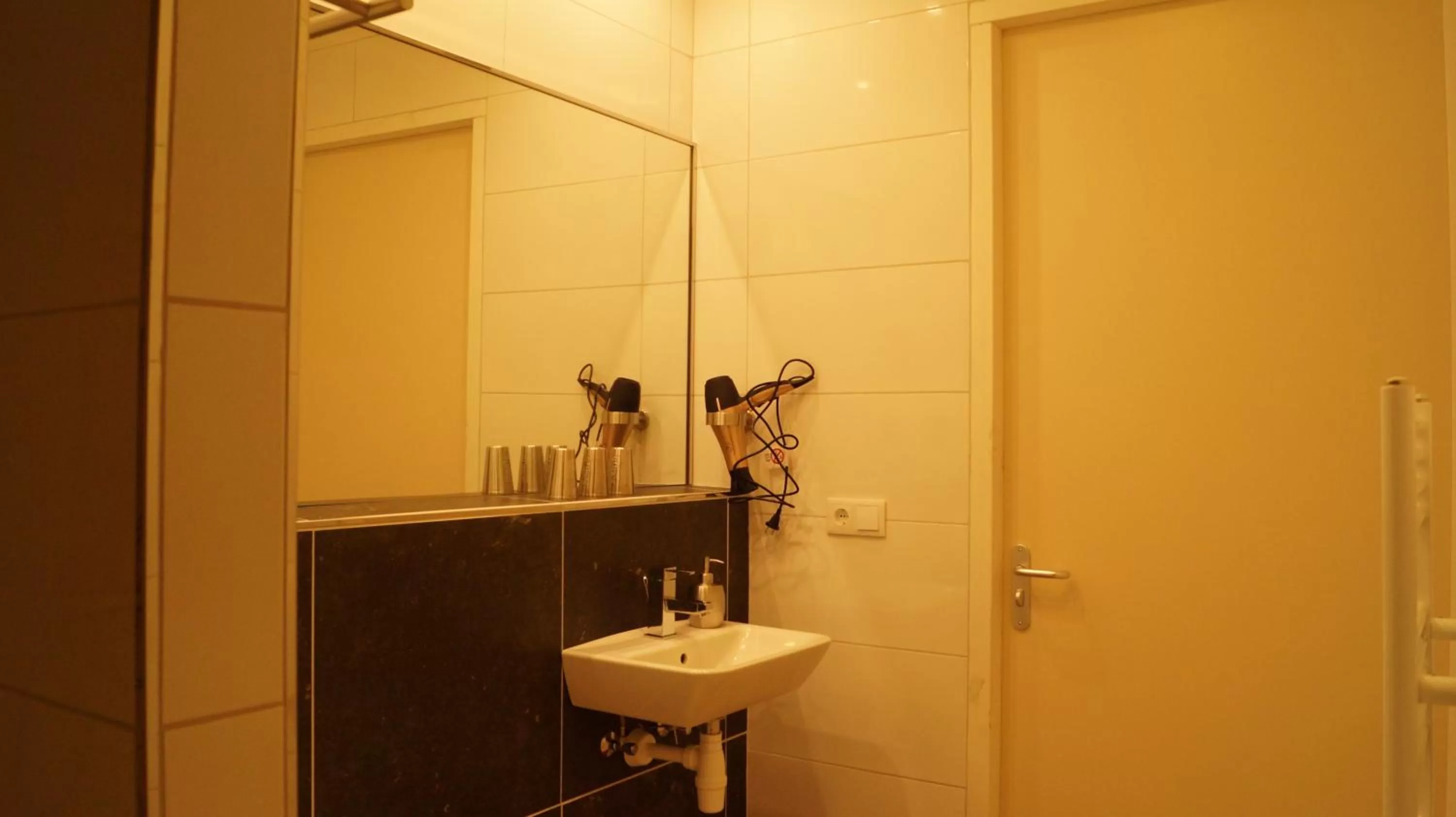 Shower in B&B Johannes-Hoeve