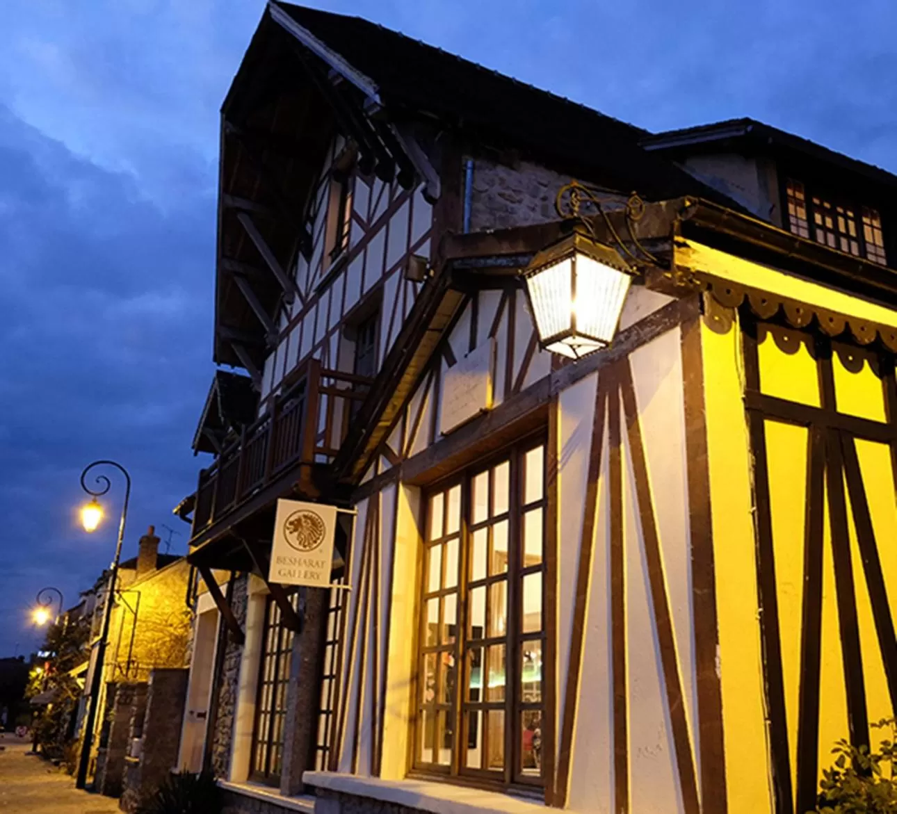 Property building in Besharat Gallery & Museum