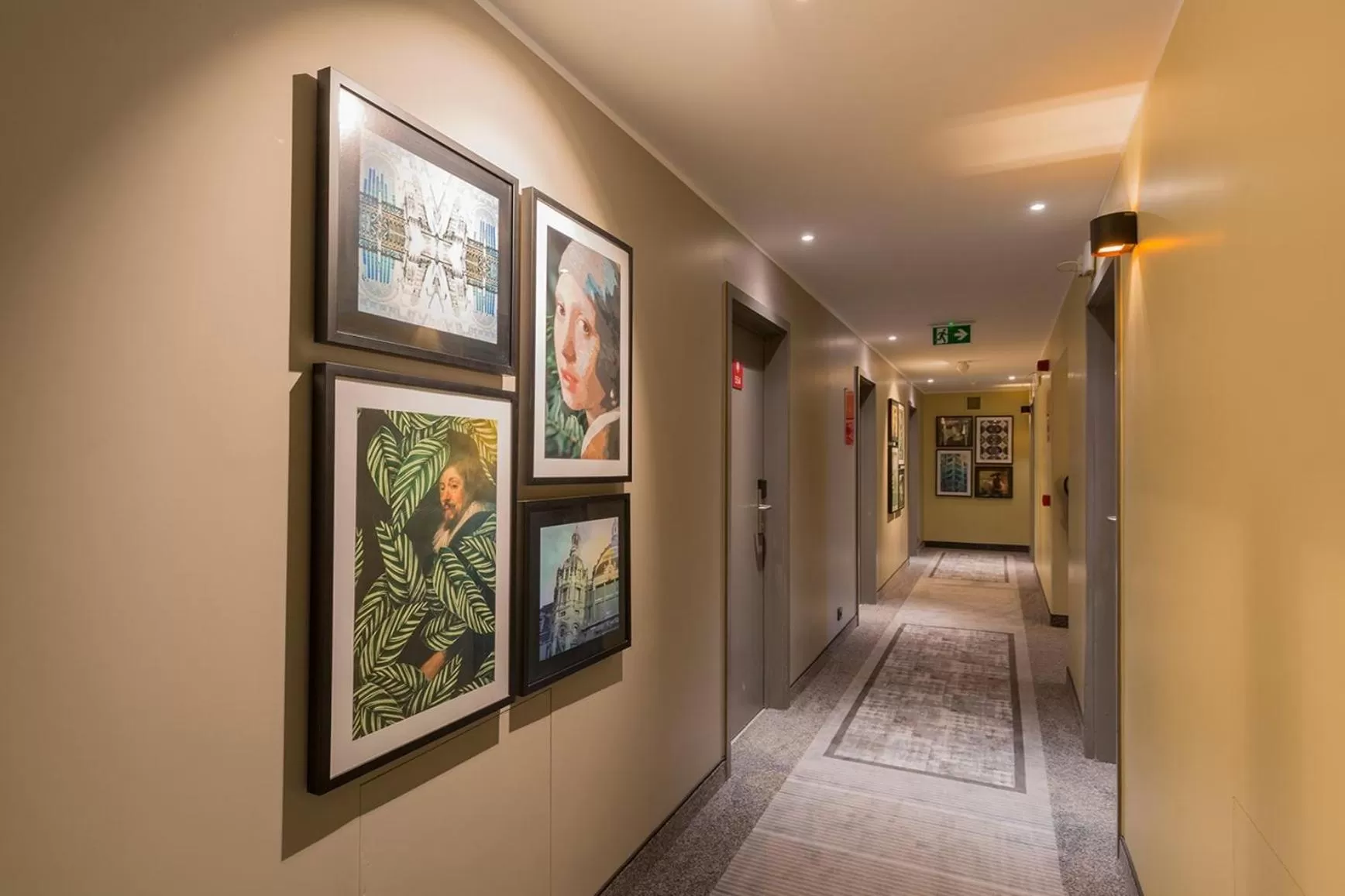 Decorative detail in Leonardo Hotel Antwerpen