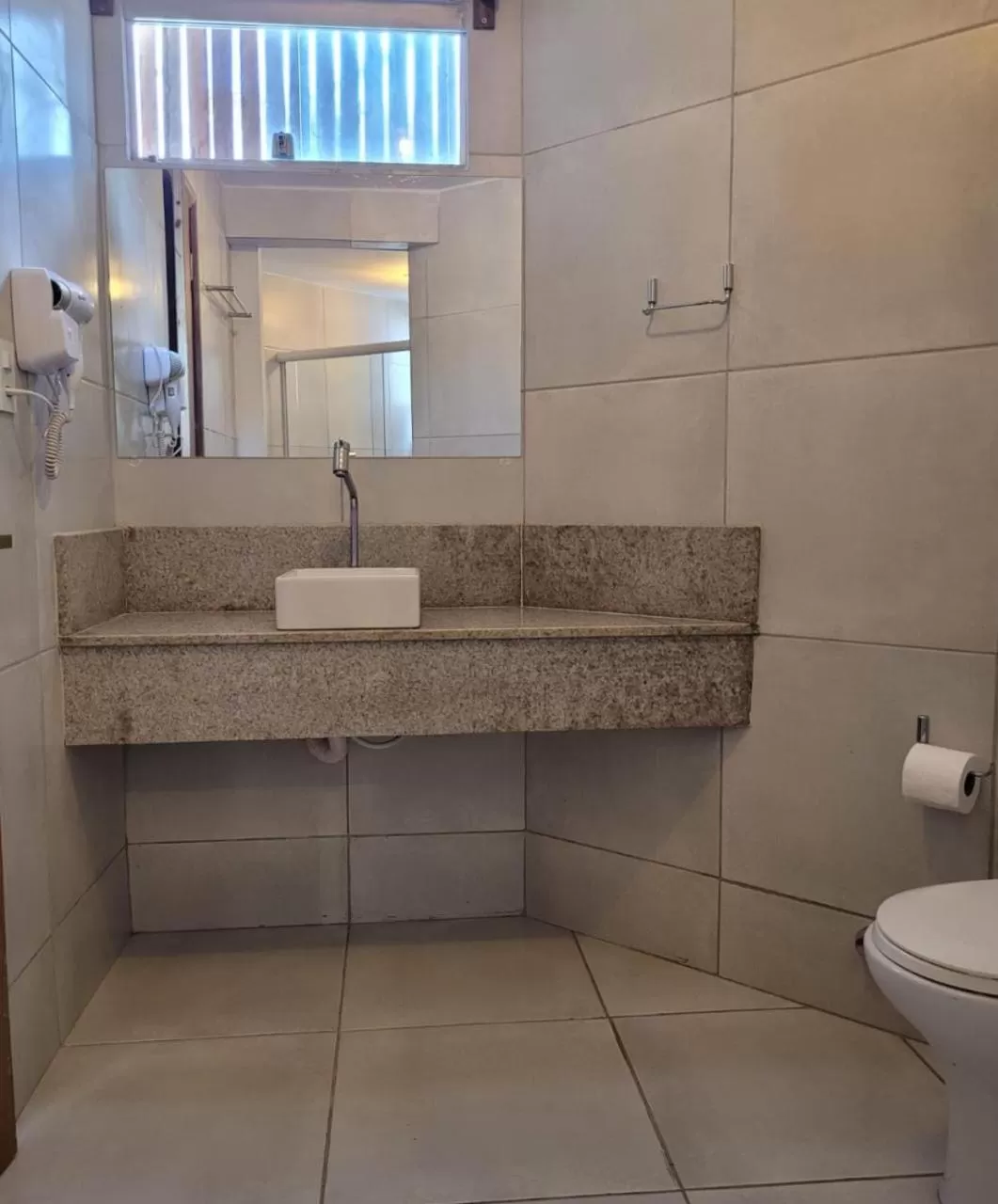 Bathroom in Pousada Enero