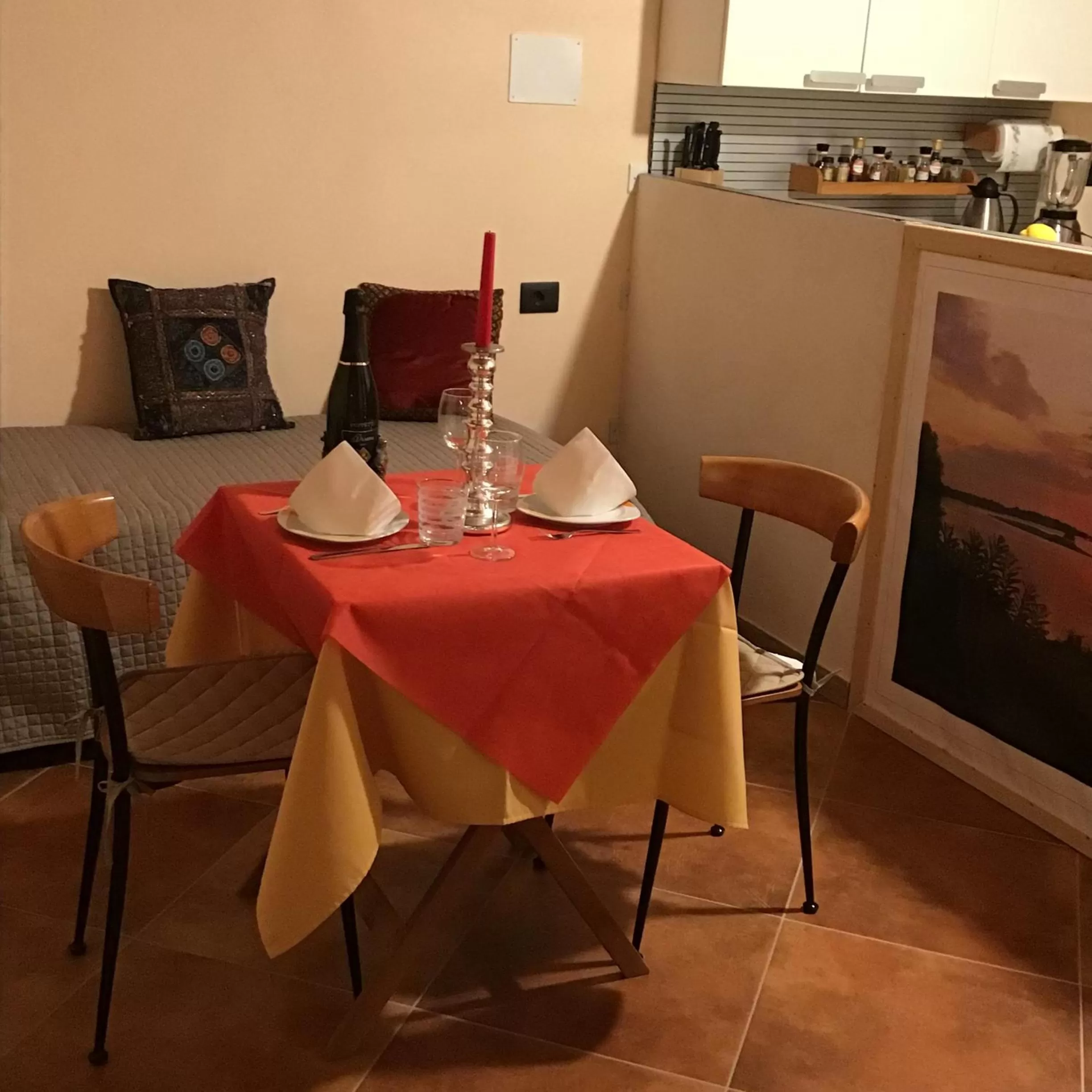 Dining area in B&B Polirone