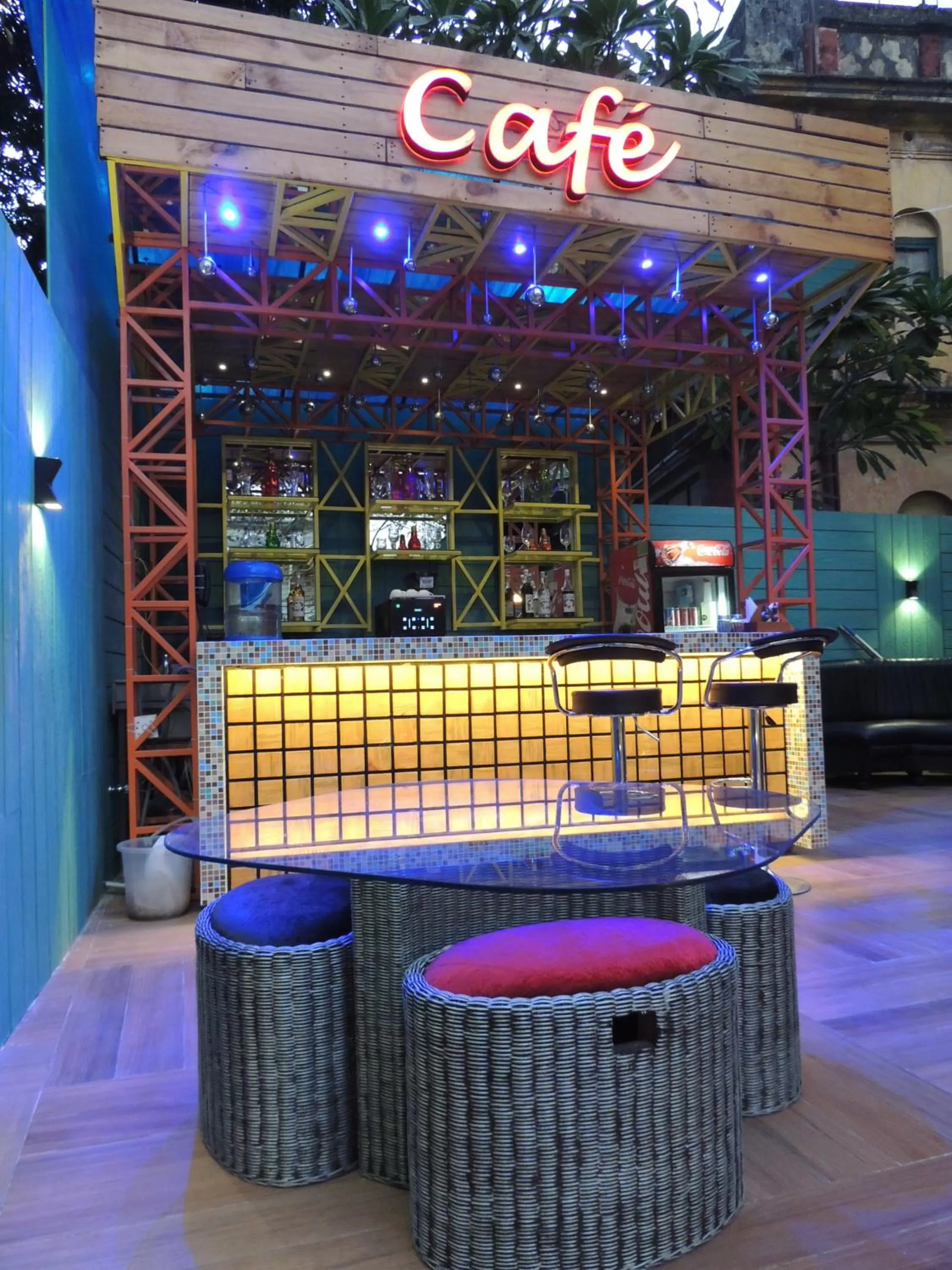 Restaurant/places to eat in The Samilton