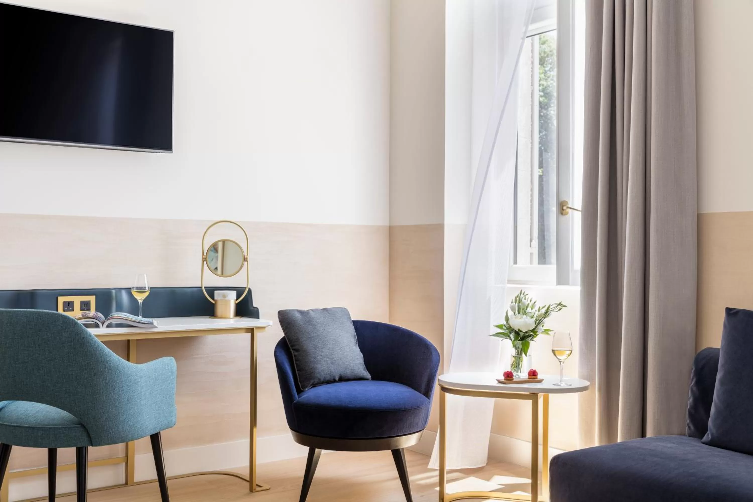 Decorative detail in Maison Albar Hotels L’Imperator