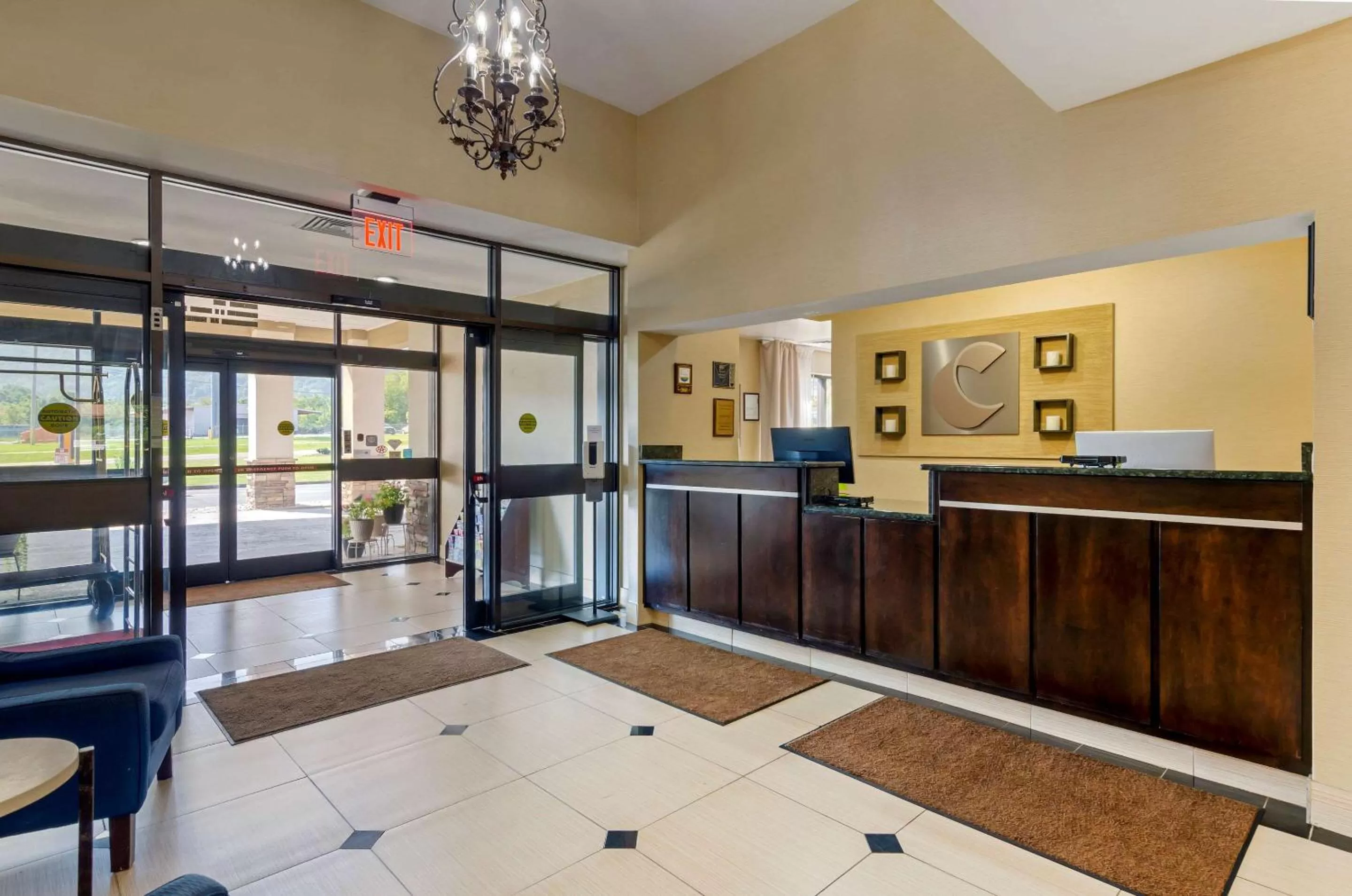 Lobby or reception in Comfort Inn Bluefield