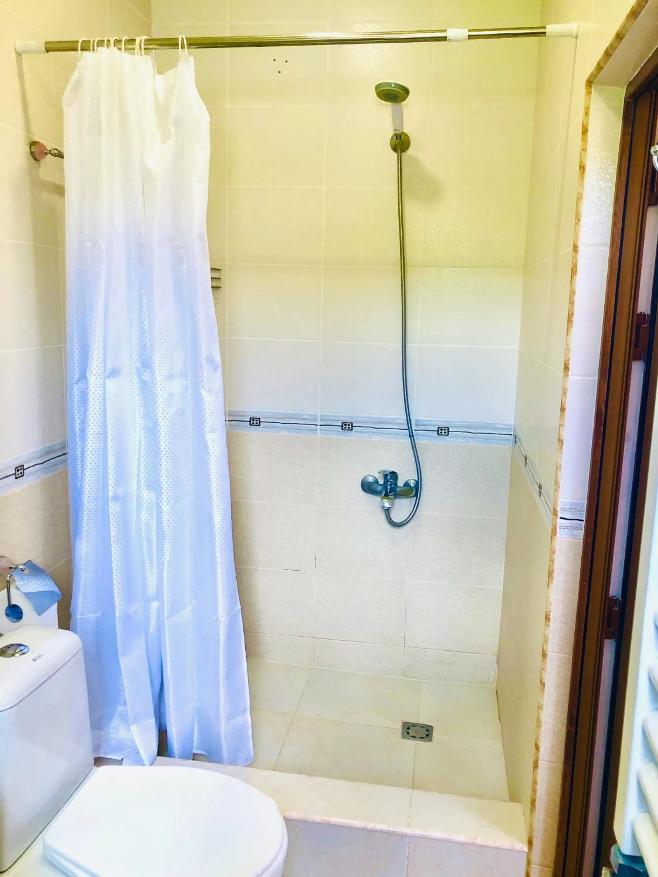 Shower, Bathroom in Dil Hill by Sam