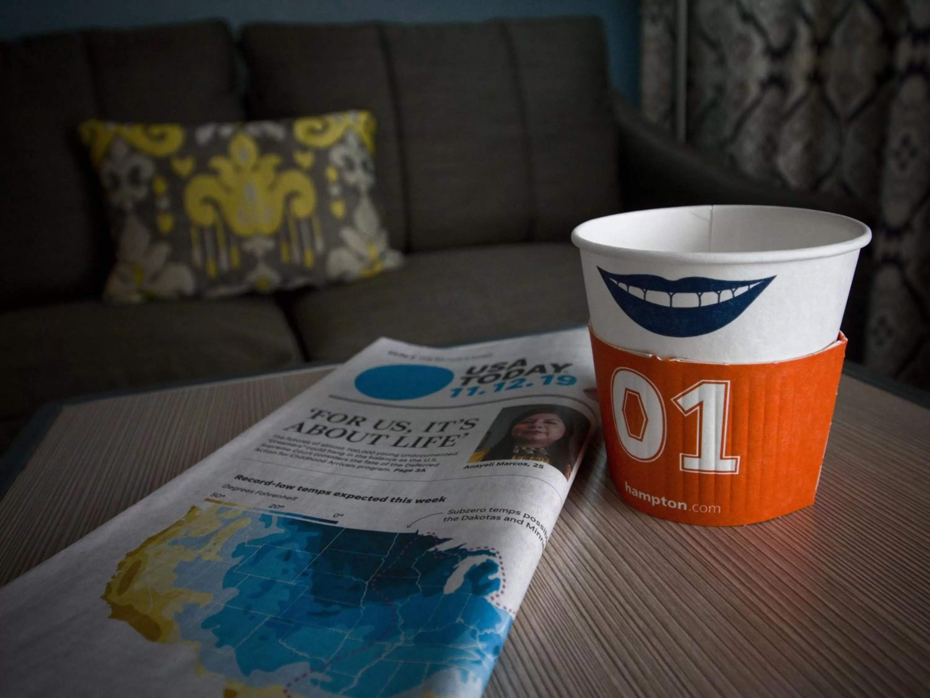 Living room in Hampton Inn Edmond