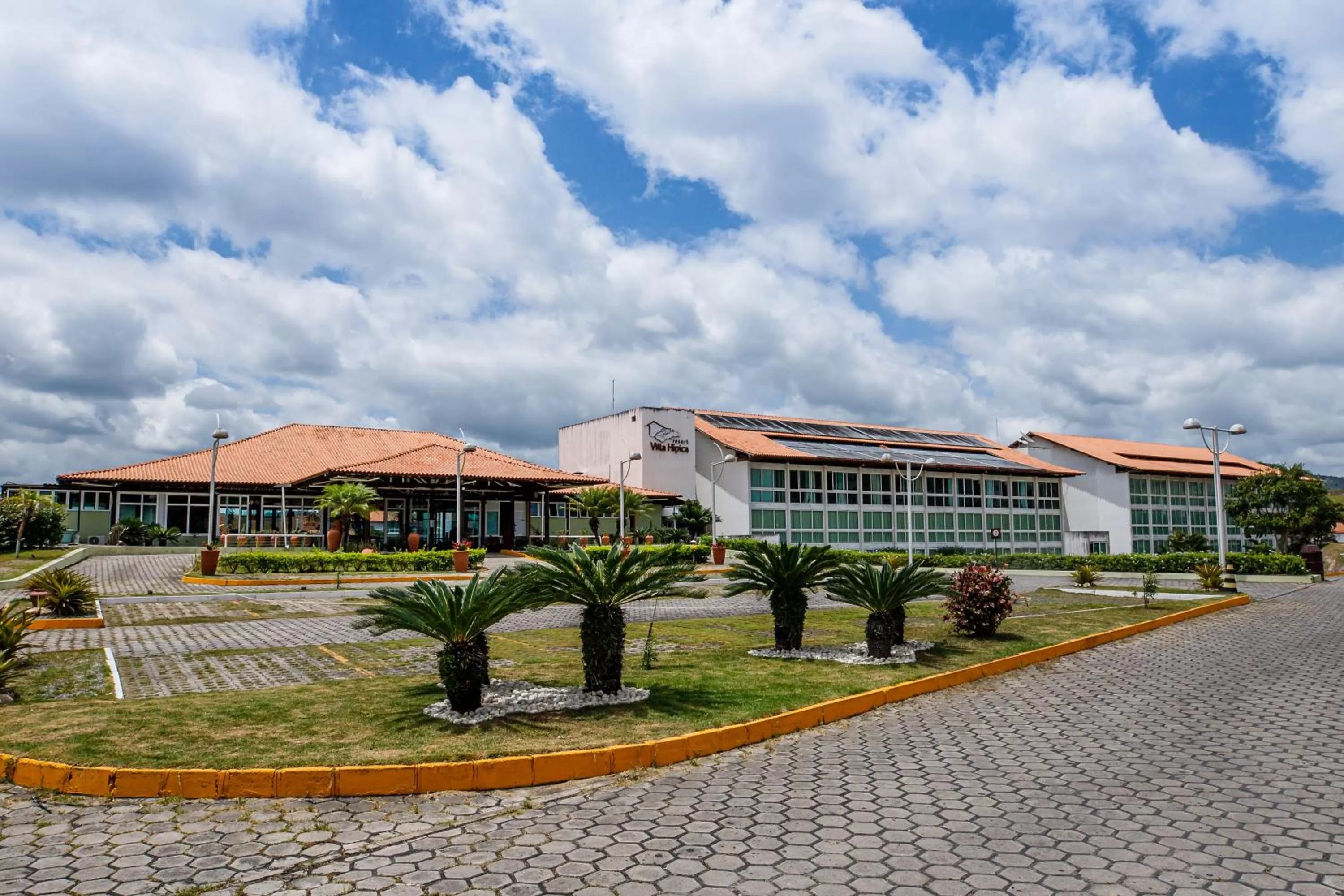 Facade/entrance, Property Building in Villa Hípica Resort
