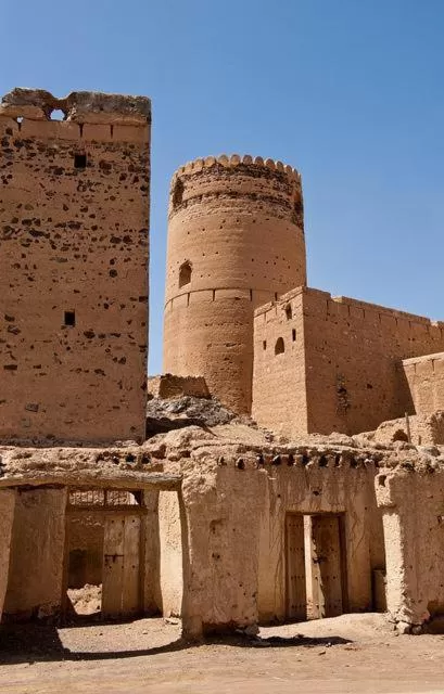 Property Building in Ibra Plaza Hotel