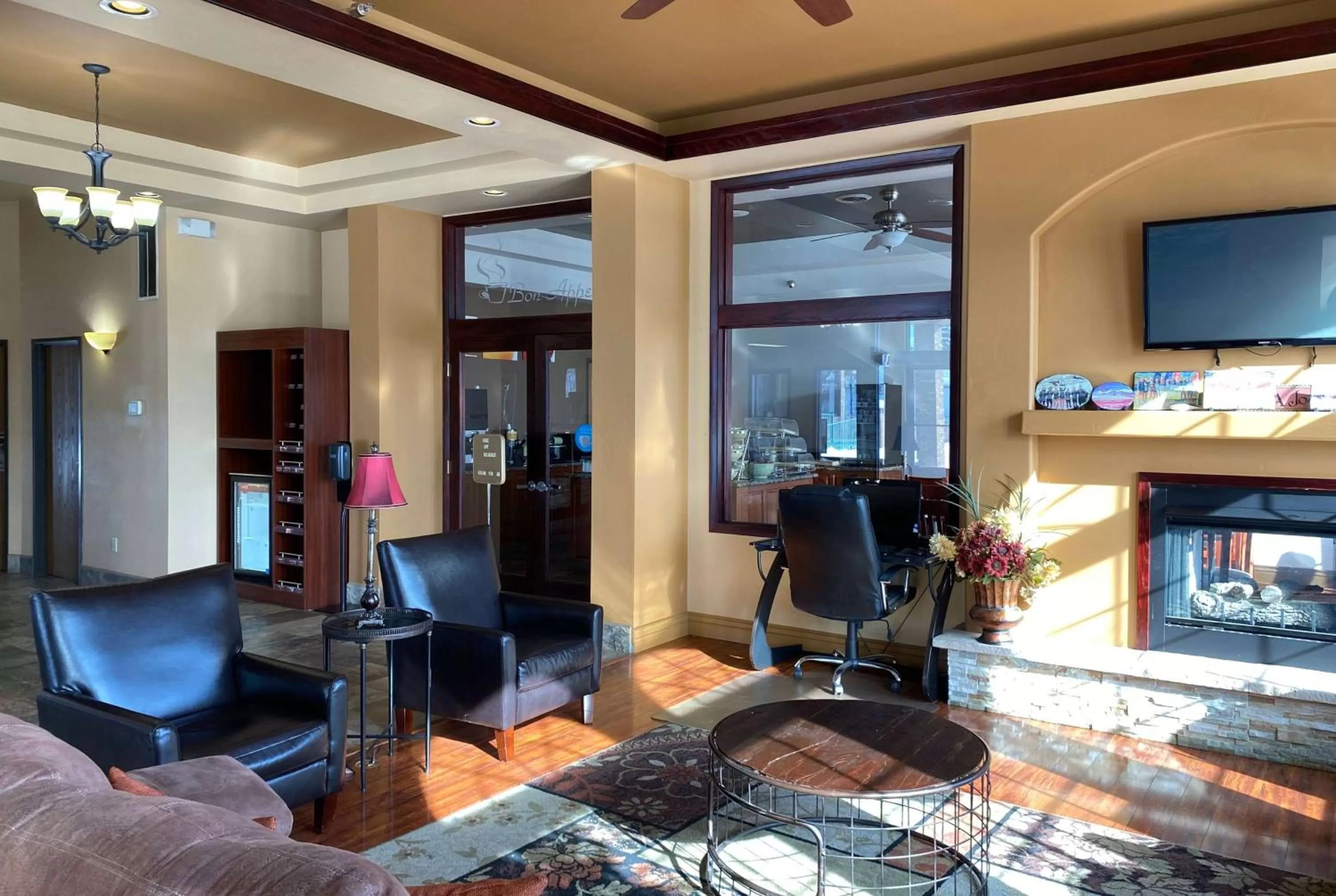 Lobby or reception in Wingate by Wyndham Gunnison Near Western Colorado University