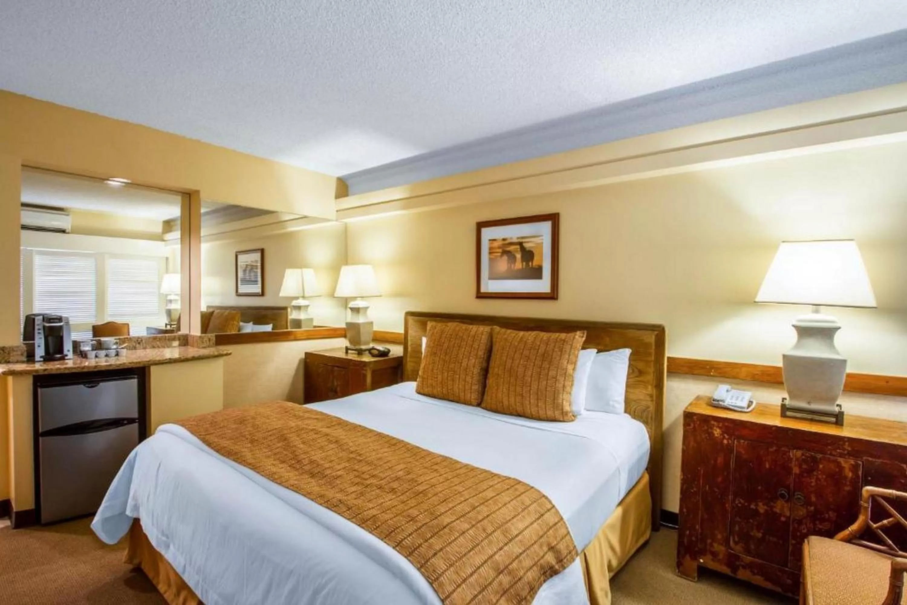 Bedroom, Bed in The Equus