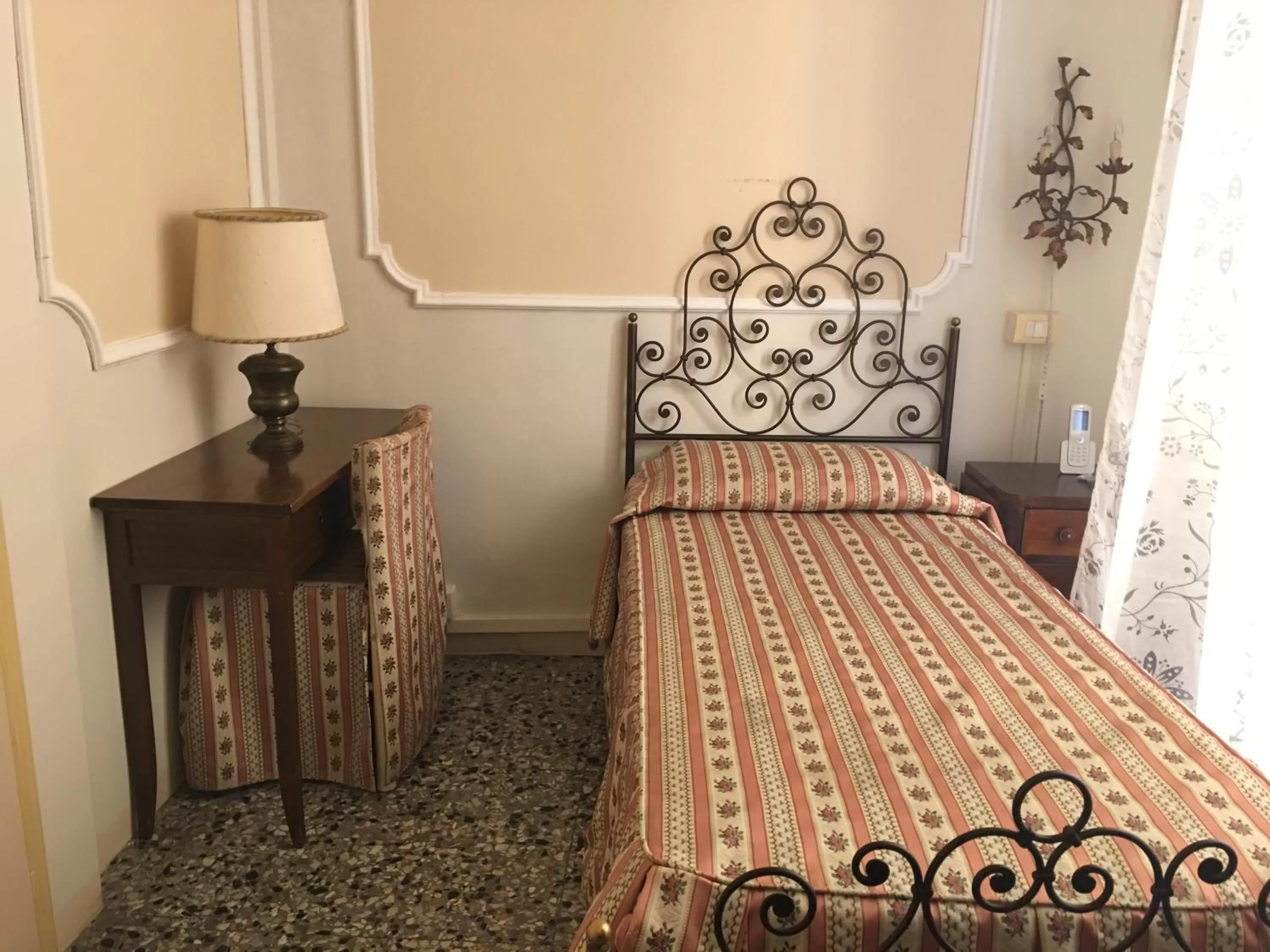 Economy Single Room in Relais Centro Storico