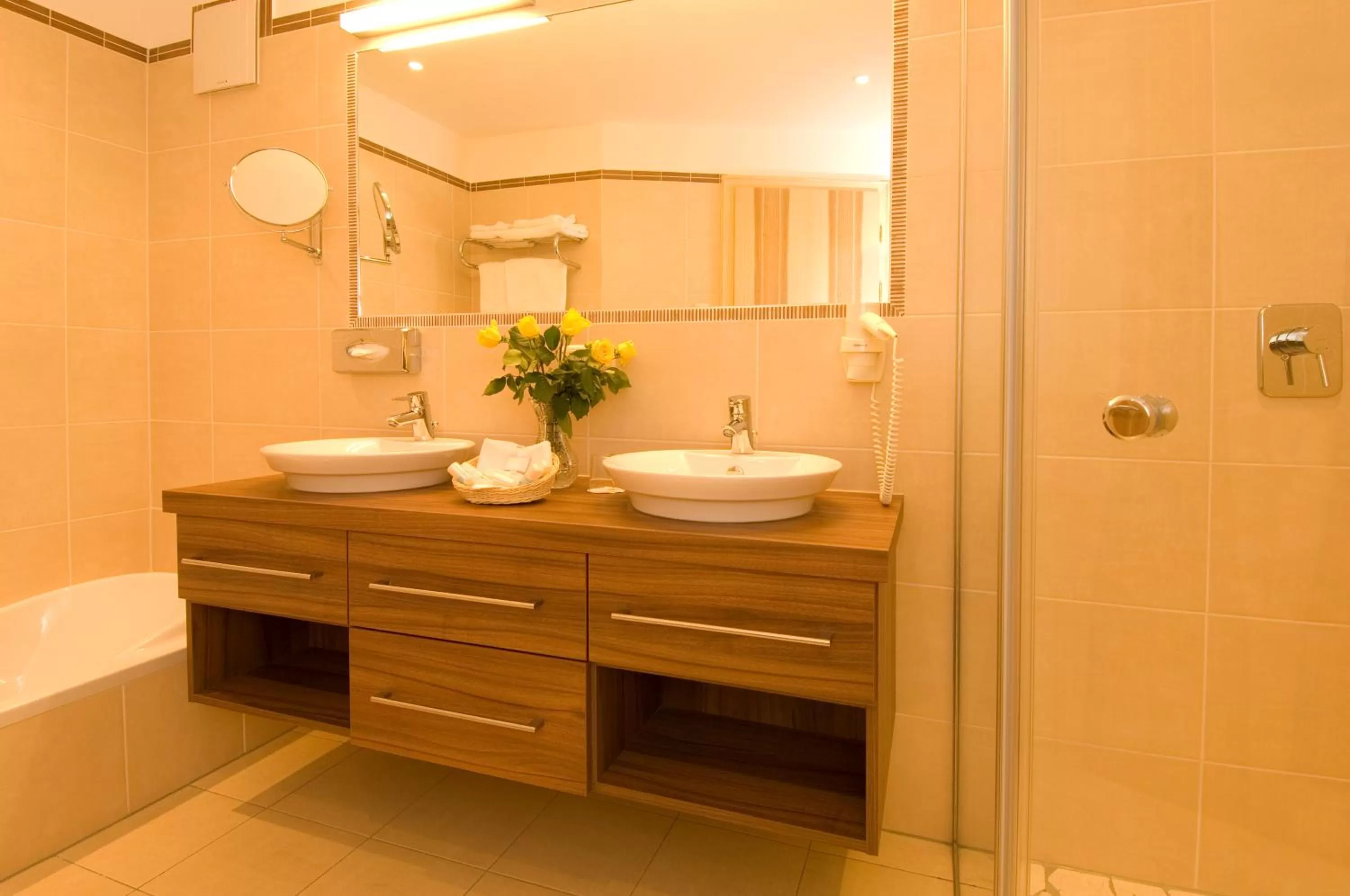 Bathroom in Hotel Alpen Residence