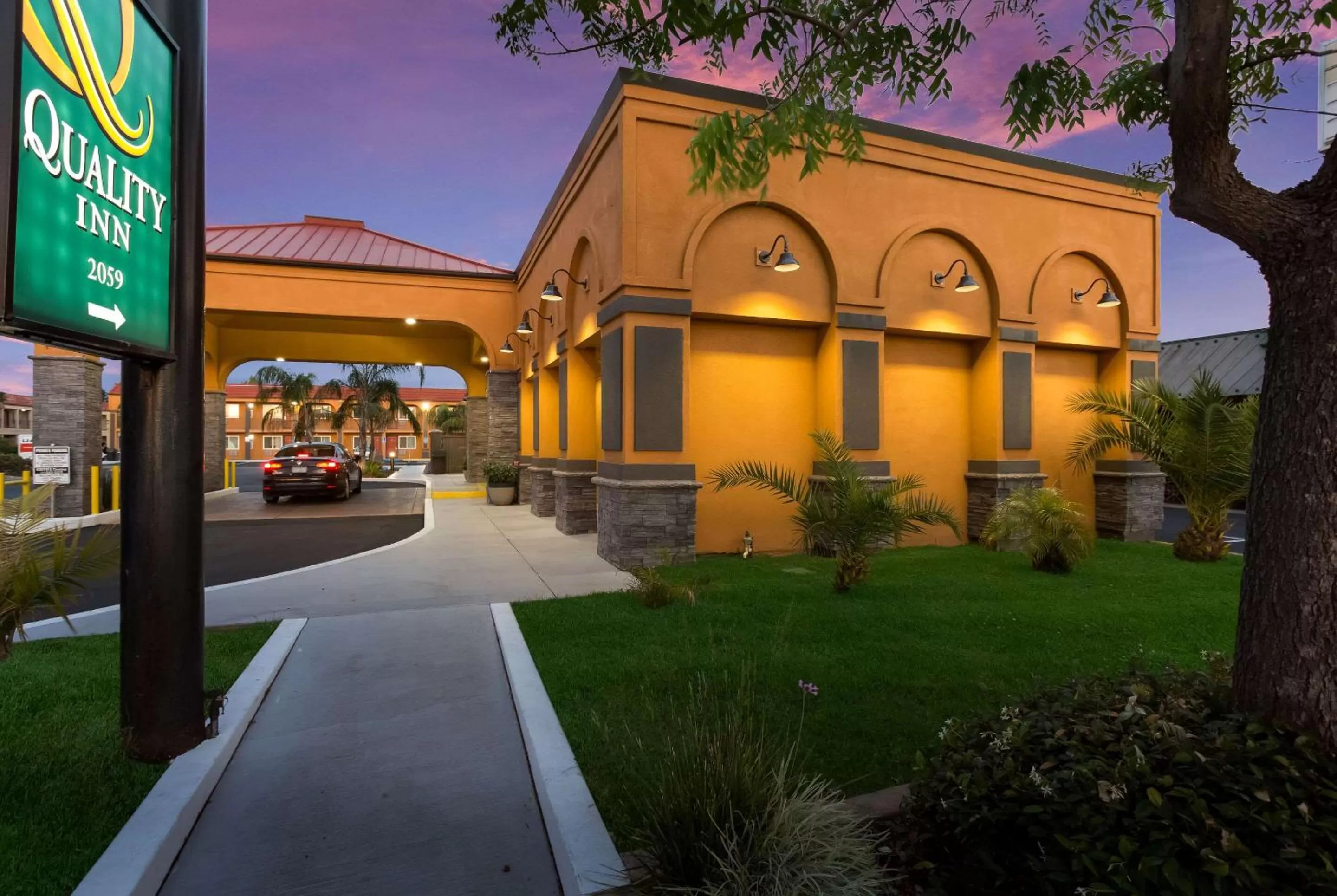 Property building in Quality Inn Redding near I-5