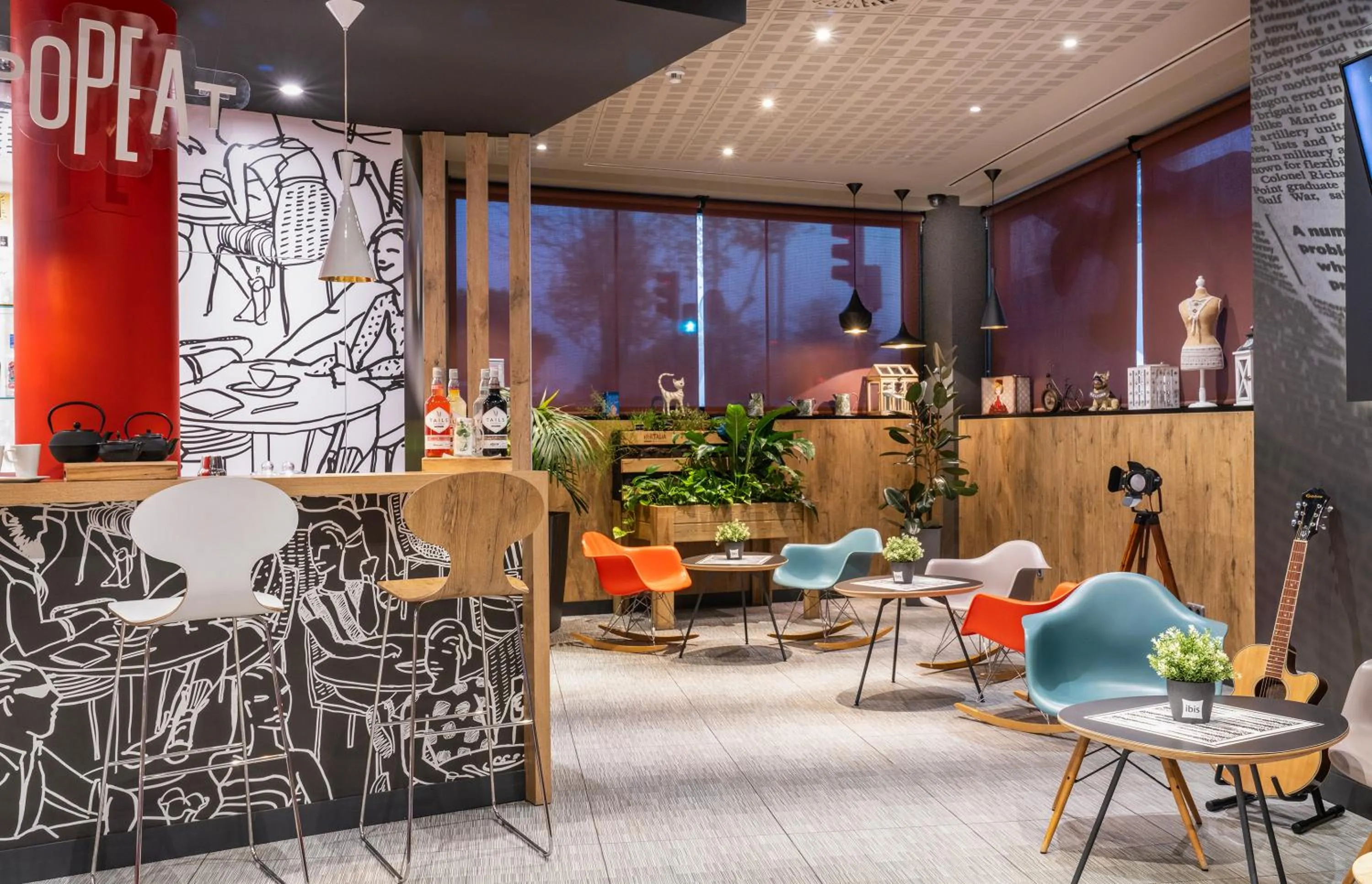 Restaurant/places to eat in Ibis Madrid Aeropuerto Barajas