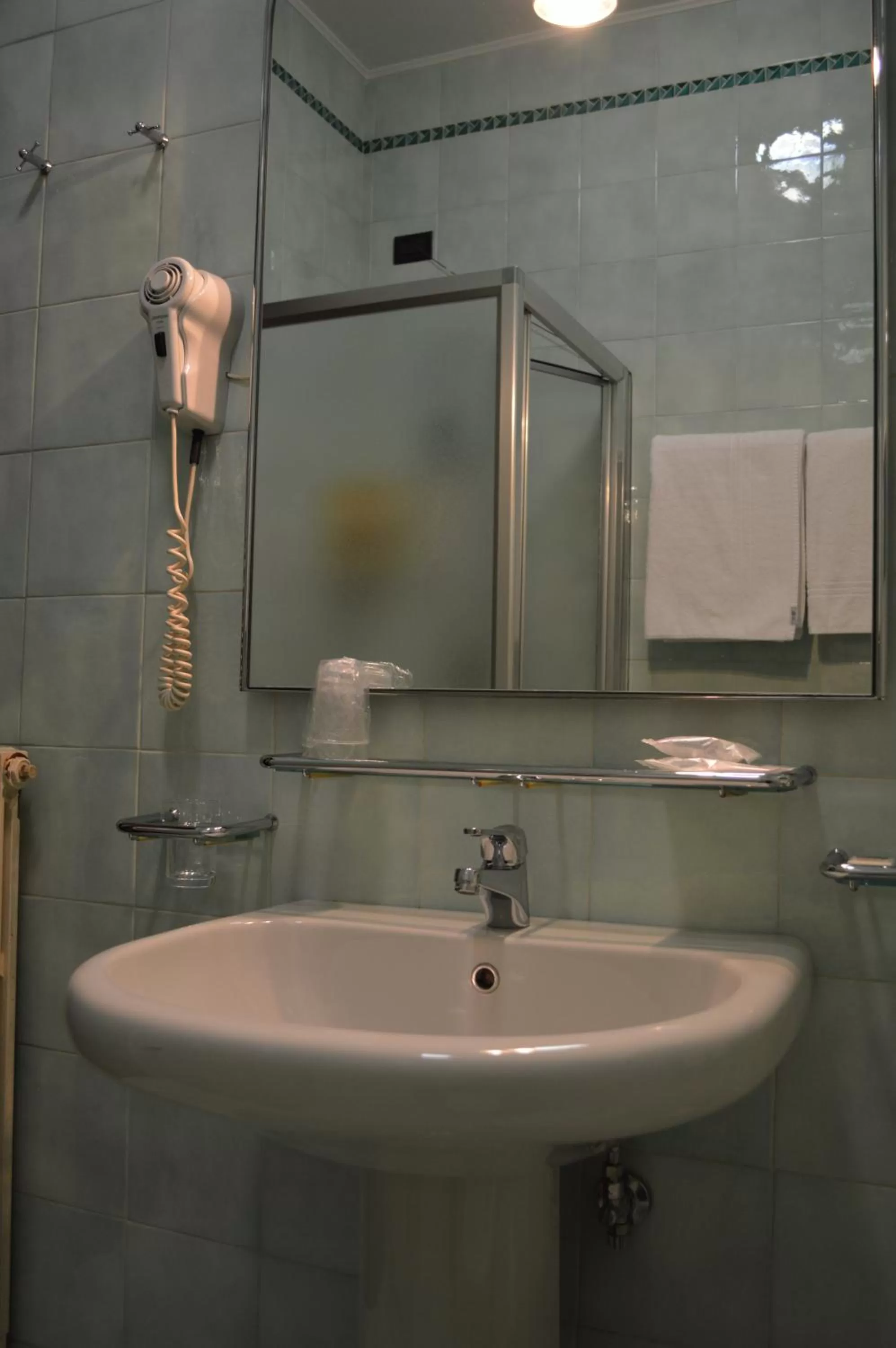 Bathroom in Hotel Sagittario