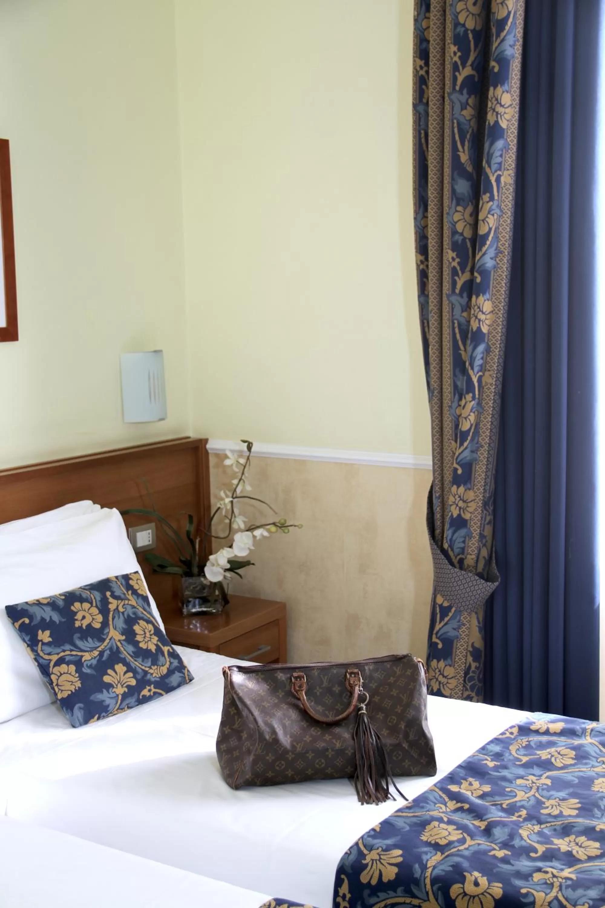 Bed in Hotel Windrose