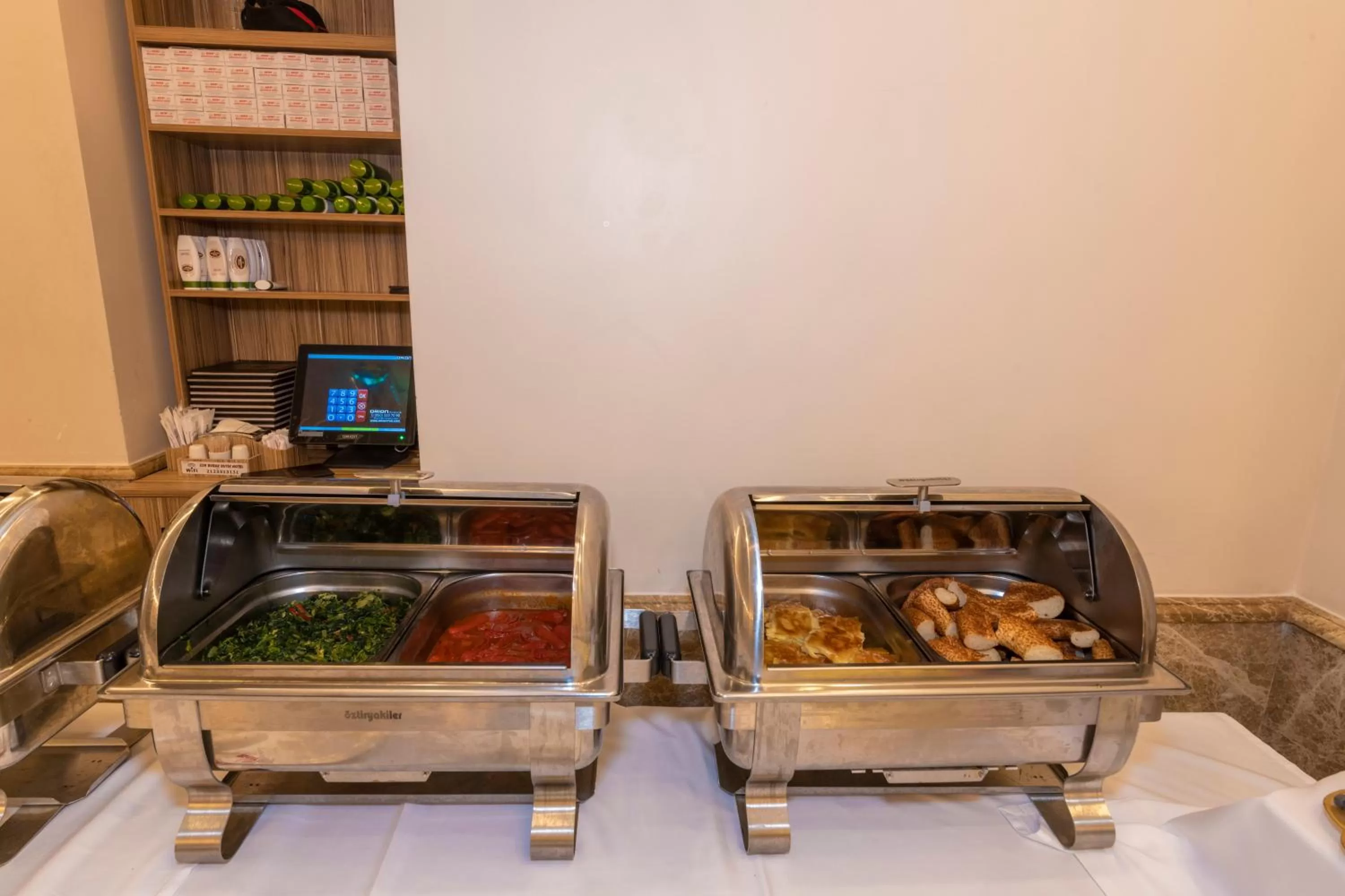 Food and drinks in Almadina Hotel Istanbul