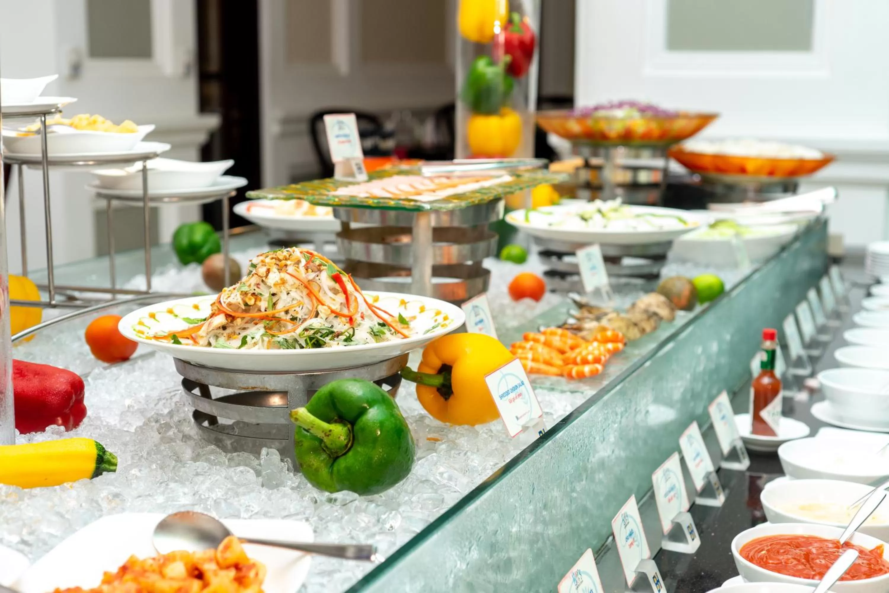 Breakfast in Becamex Hotel New City