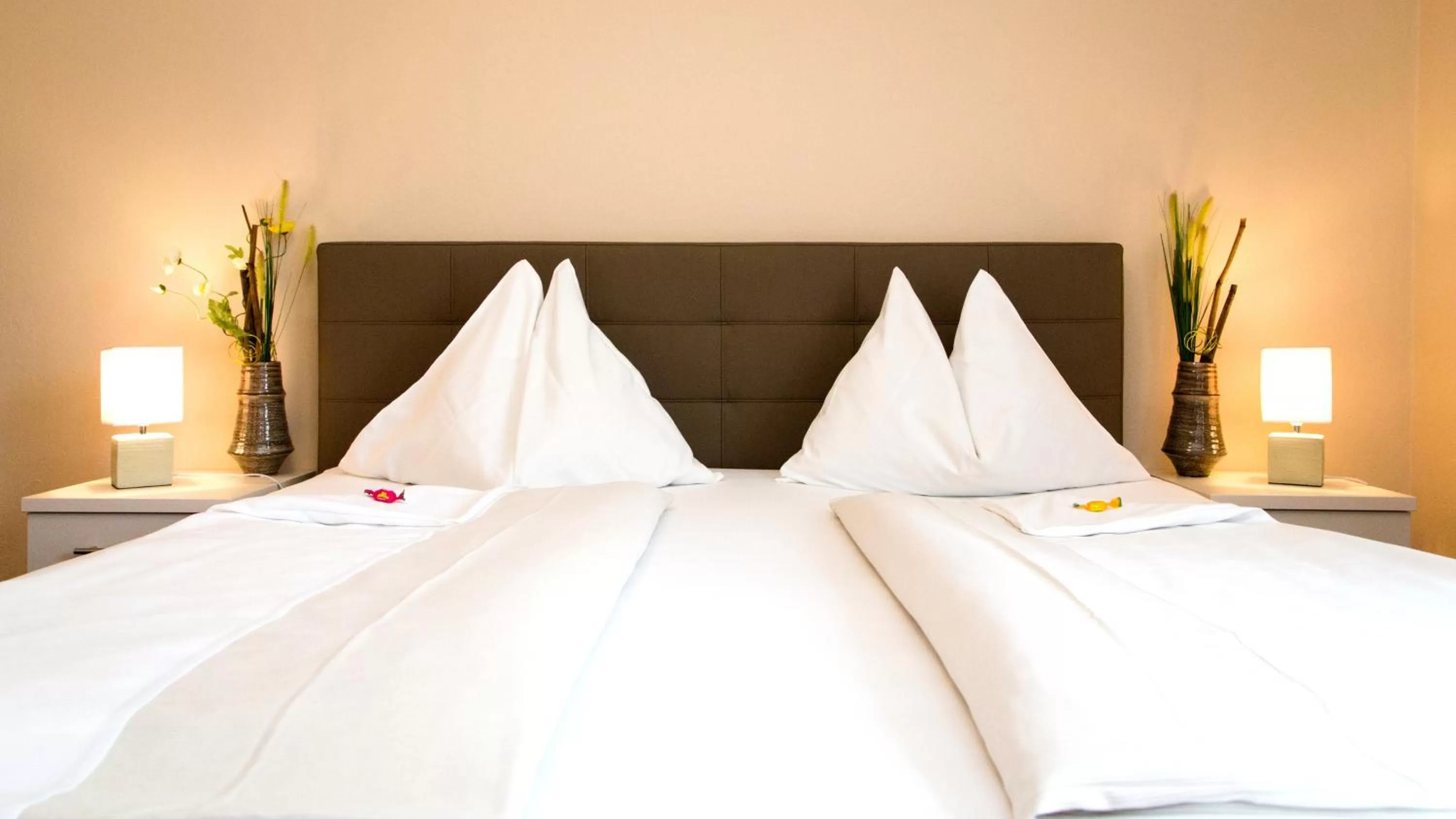 Bed in Stadthotel Kramer