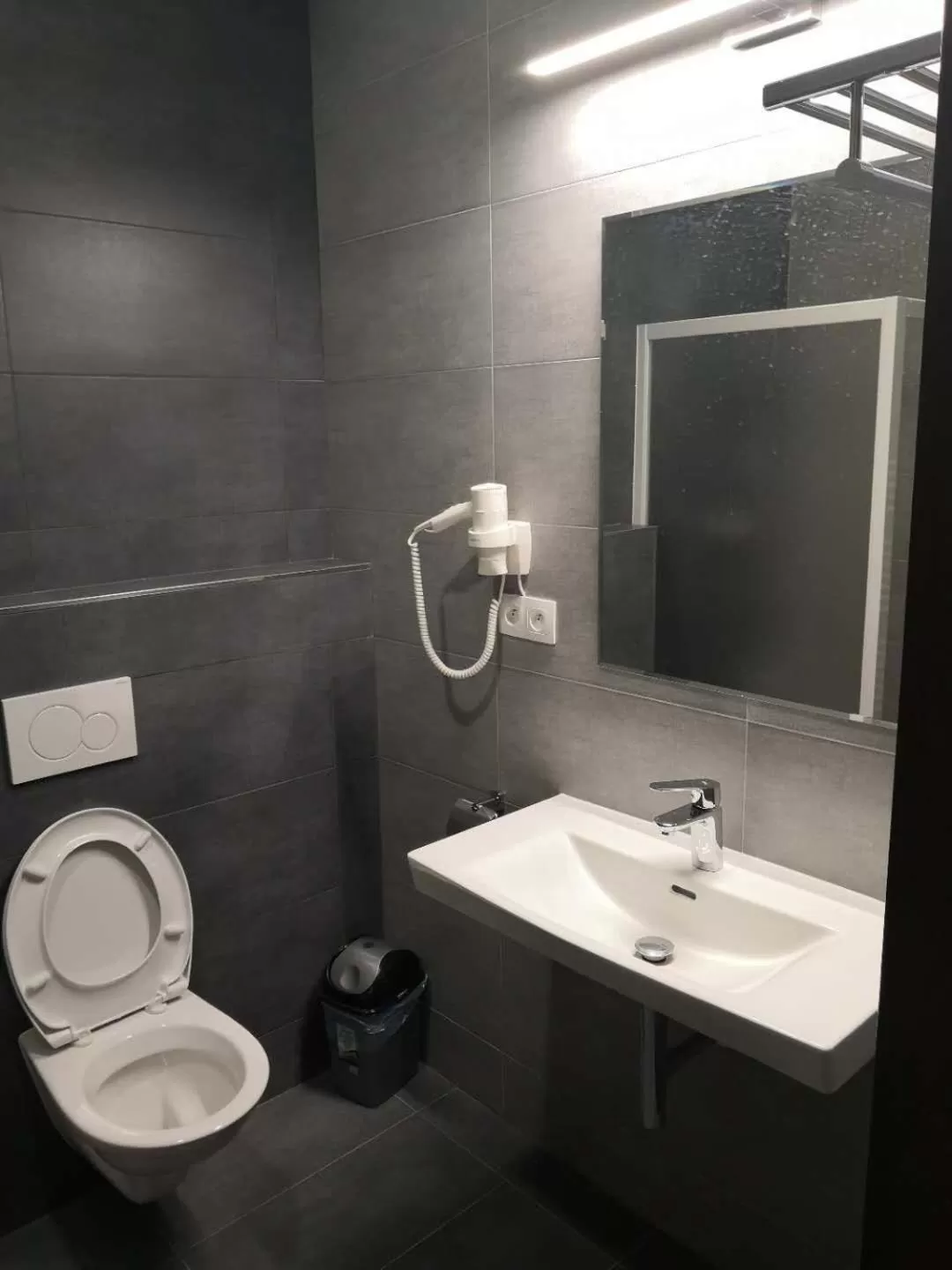 Bathroom in Sun-House Pension&Restaurant -ParkingFree-