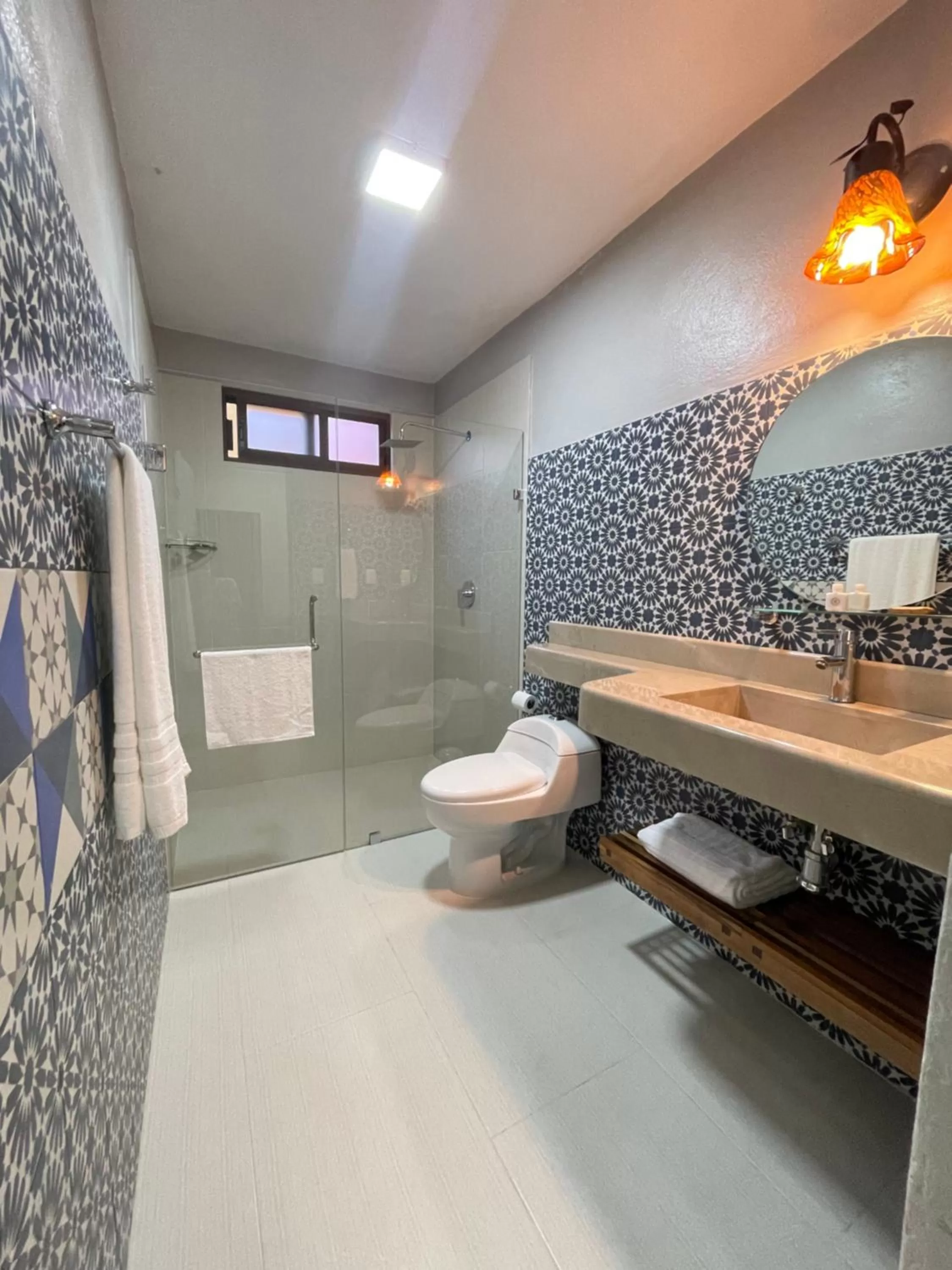 Bathroom in Suites Cárdon