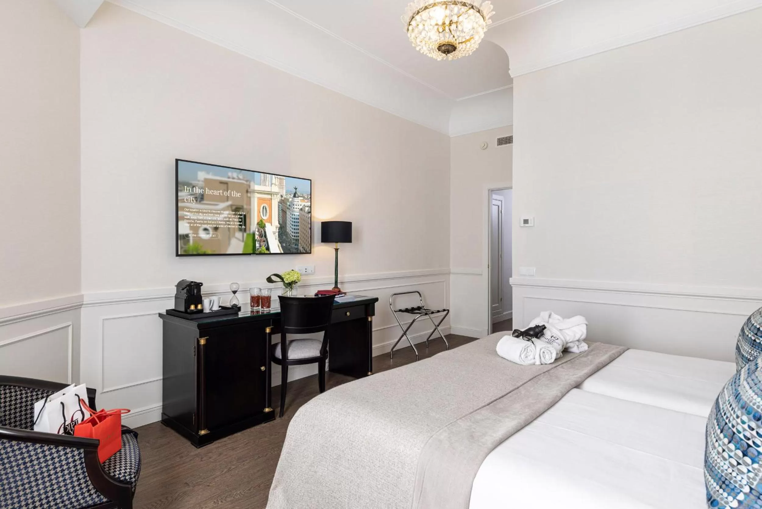 Bedroom, Bed in Emperador