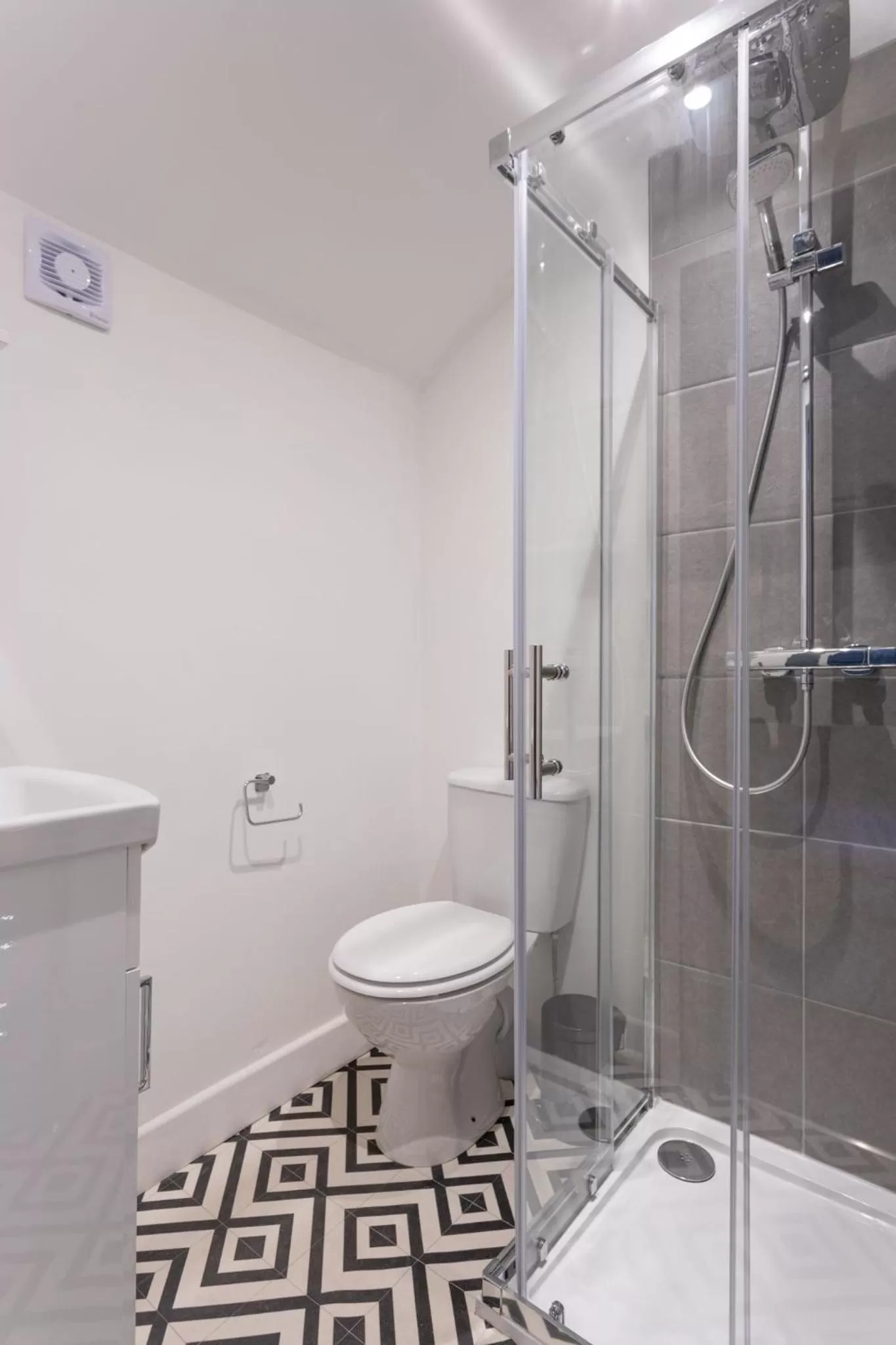 RESIDENCY LUXURY SEAFRONT HOTEL