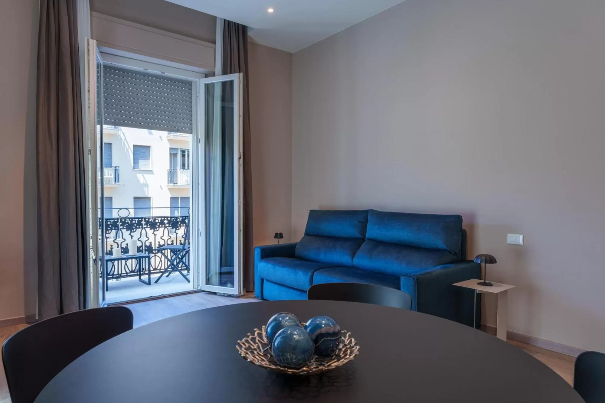 Living room in Vi Suites