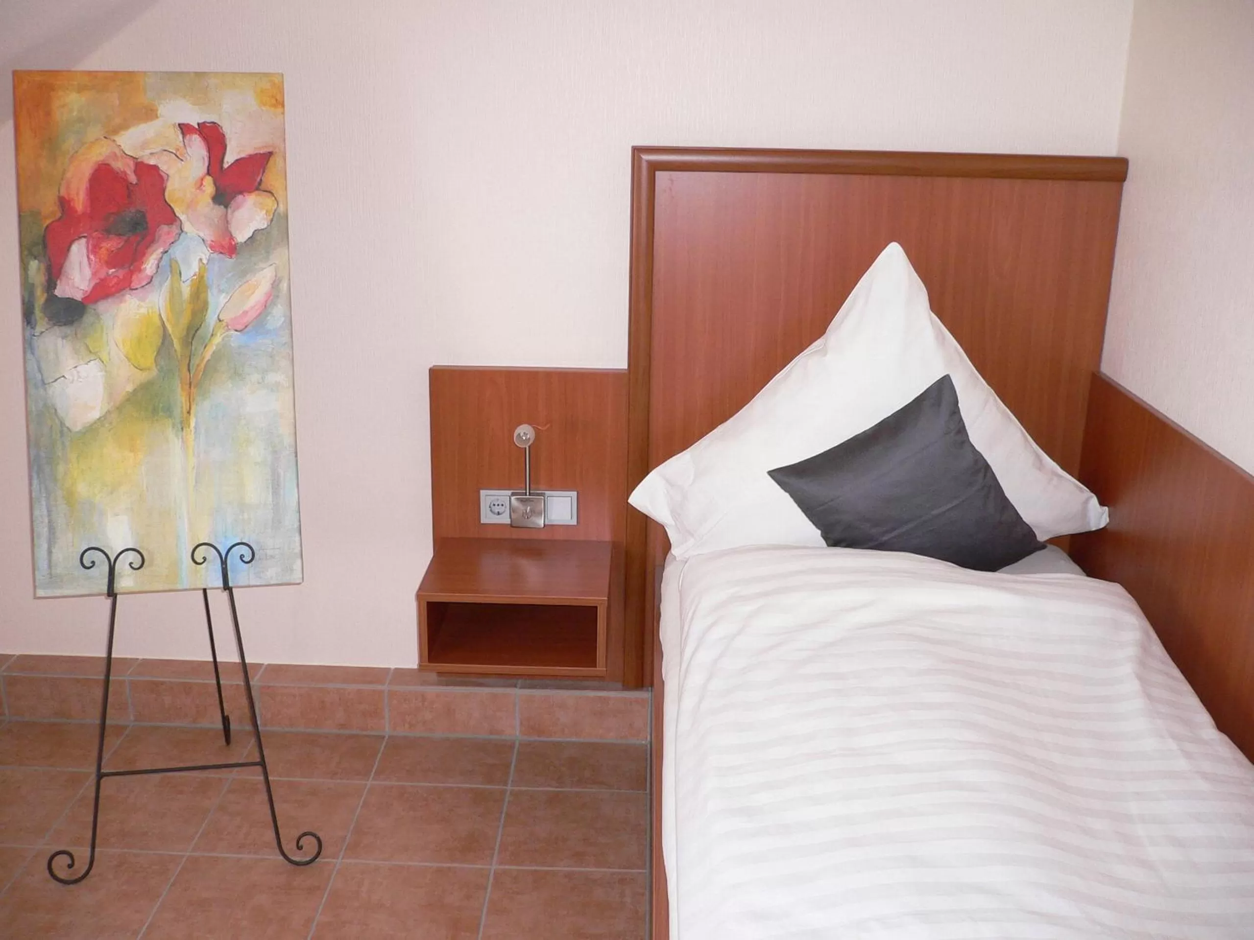 Photo of the whole room, Bed in Hotel Hubertus Hamacher