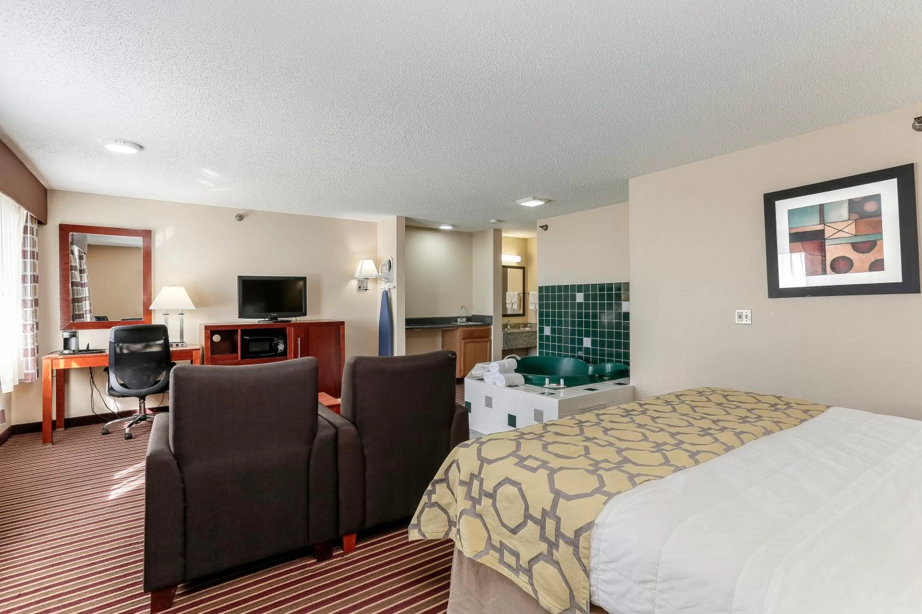 Bed in Baymont by Wyndham Bowling Green