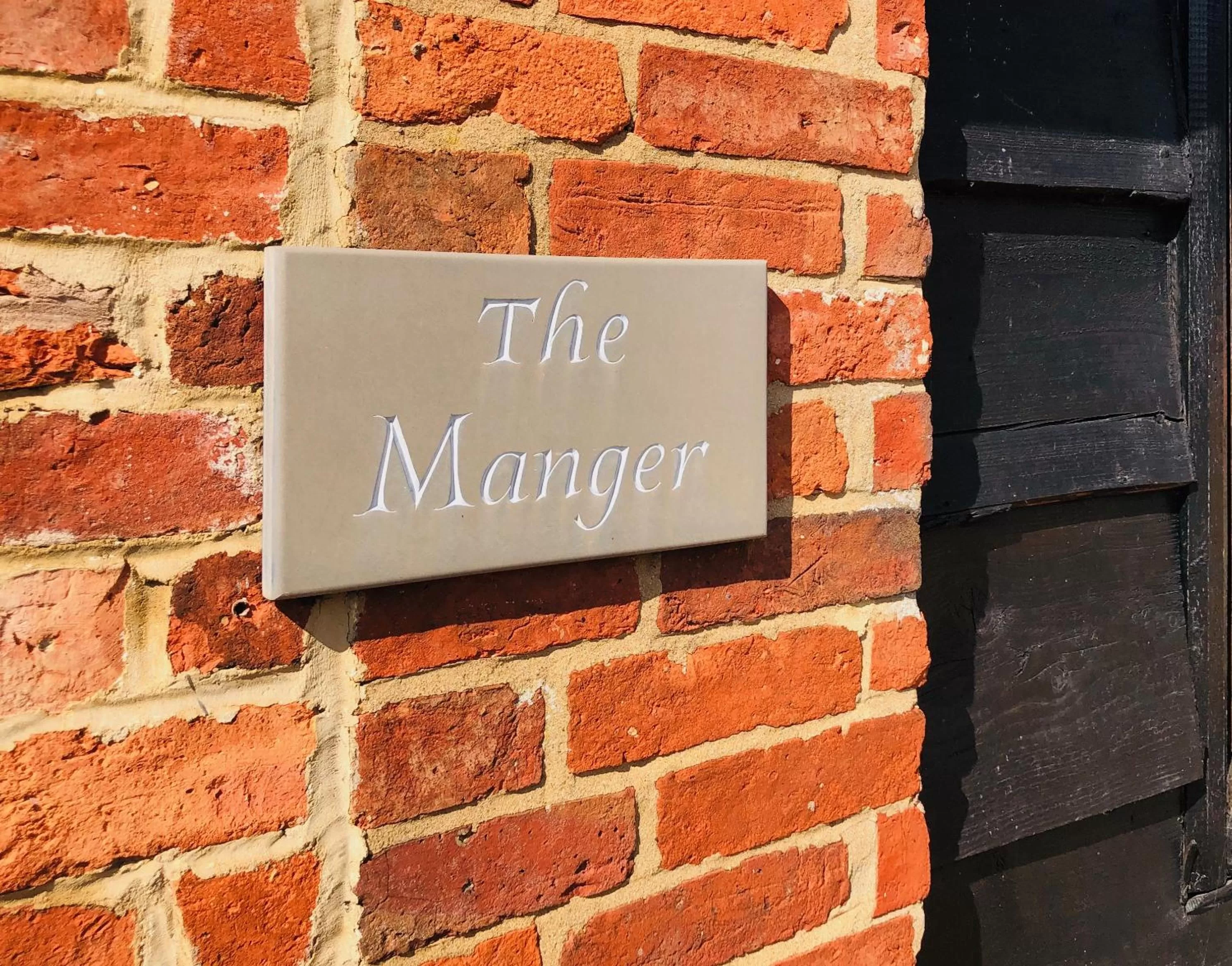 Deluxe King Room in Hunt House Quarters