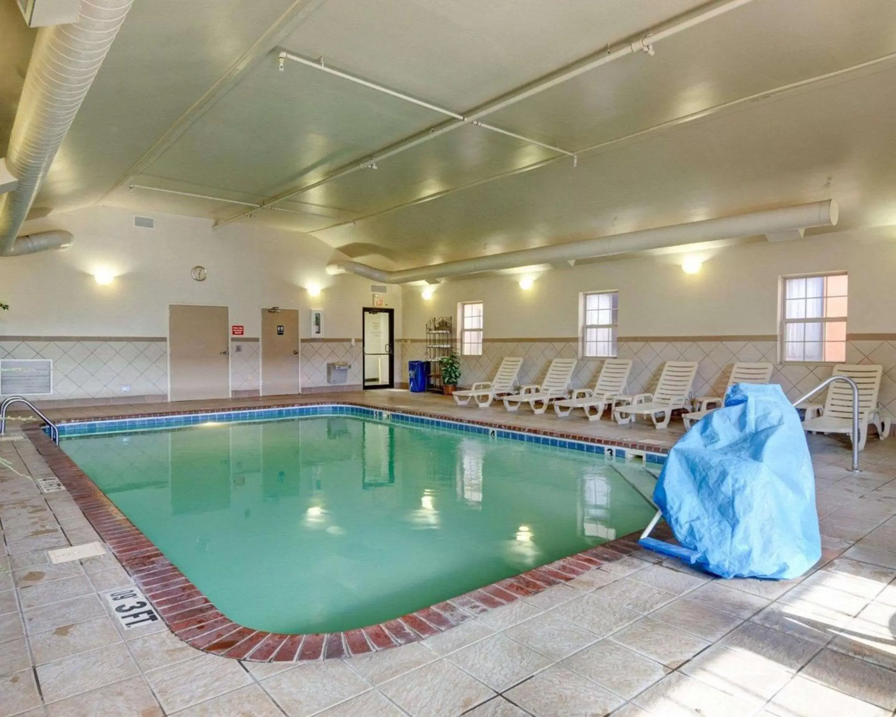 Quality Inn Fort Smith I-540 Quality Inn Fort Smith I-540