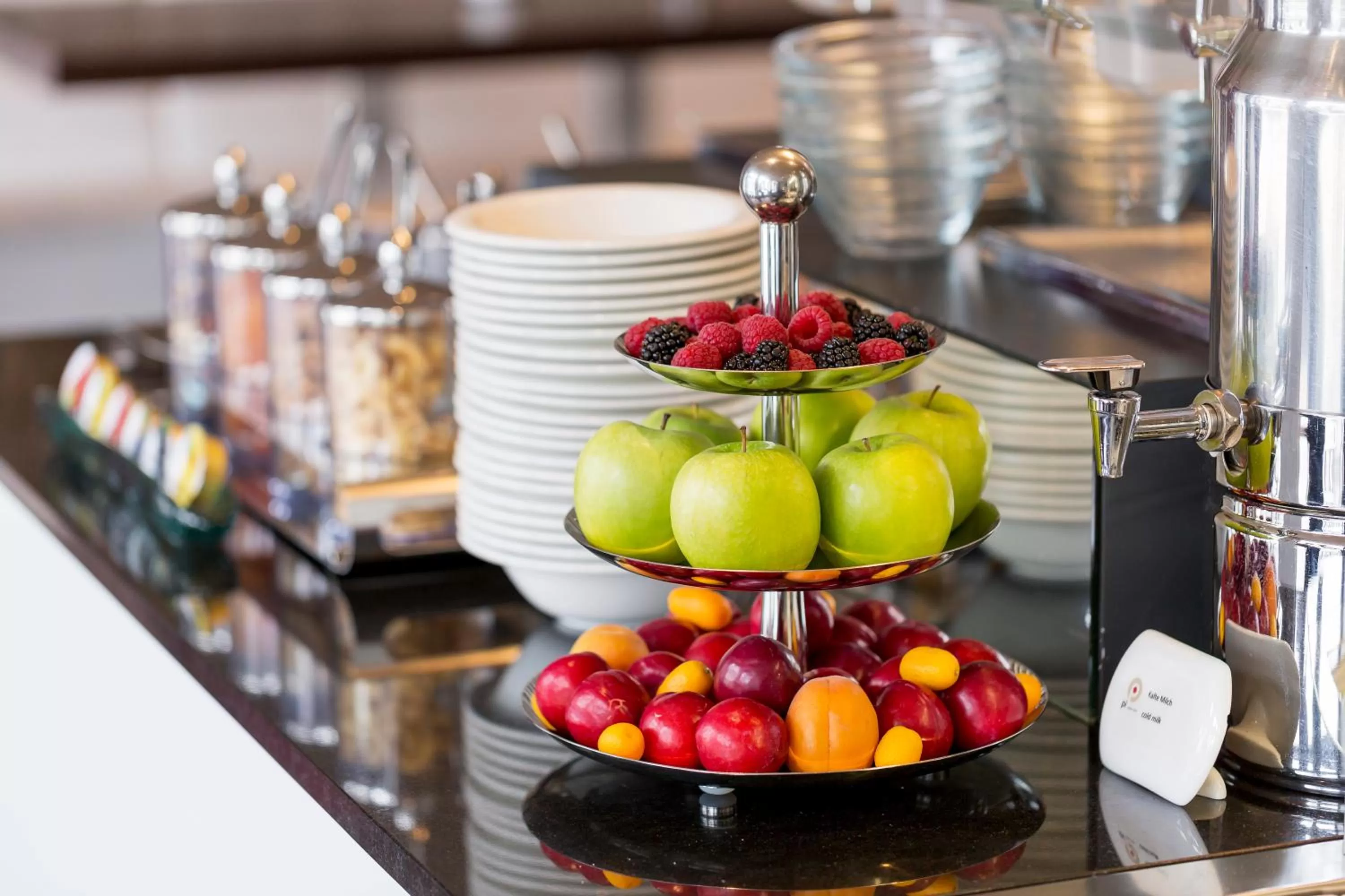 Buffet breakfast in Hotel Amaris