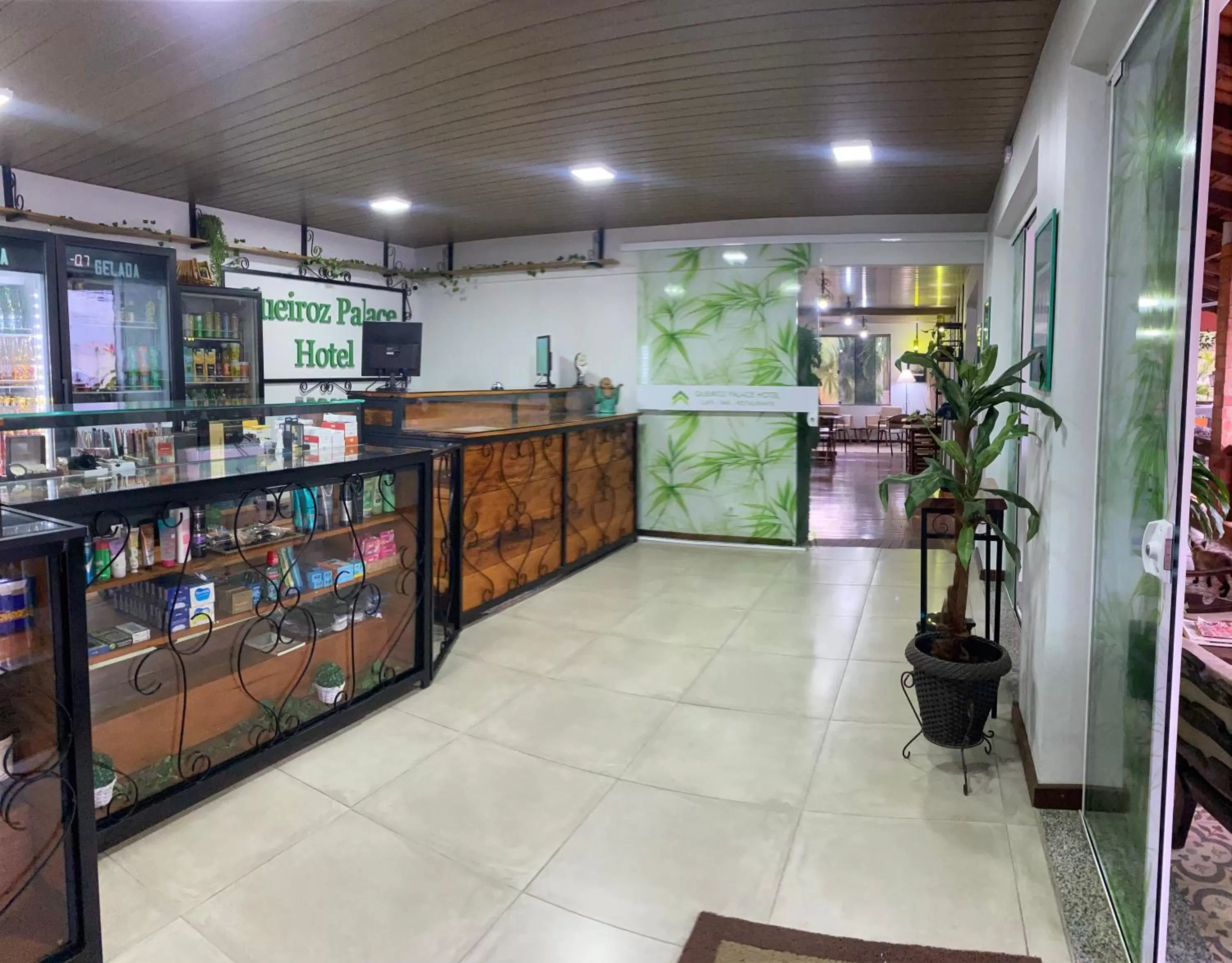 Lobby or reception in Queiroz Palace Hotel