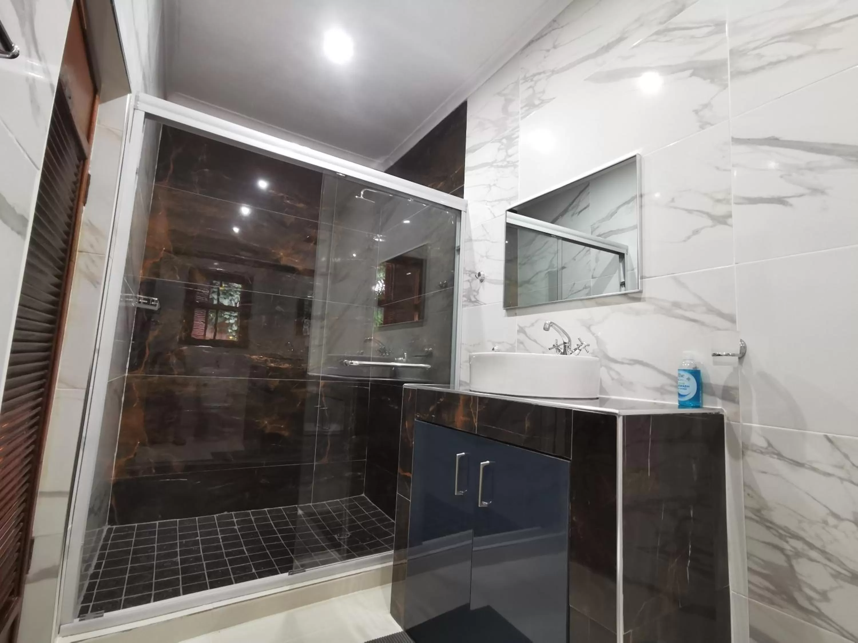 Property building in Gem of Manor drive