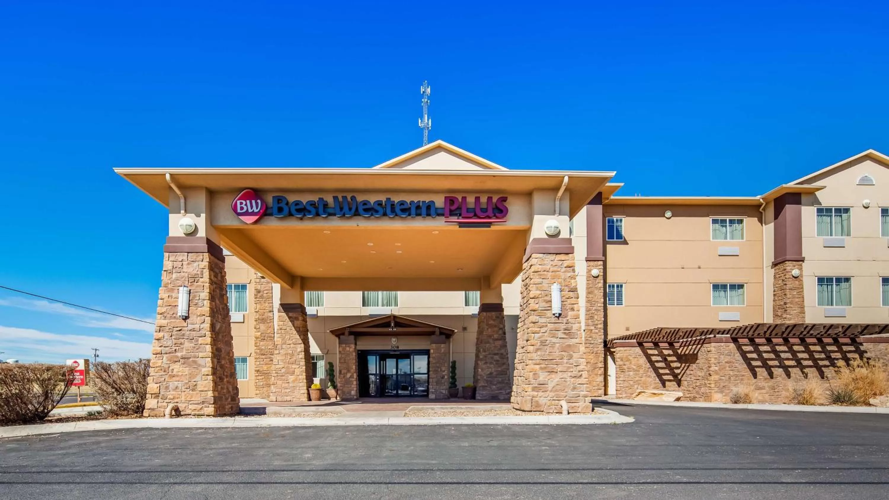 Property building in Best Western Plus Seminole Hotel & Suites