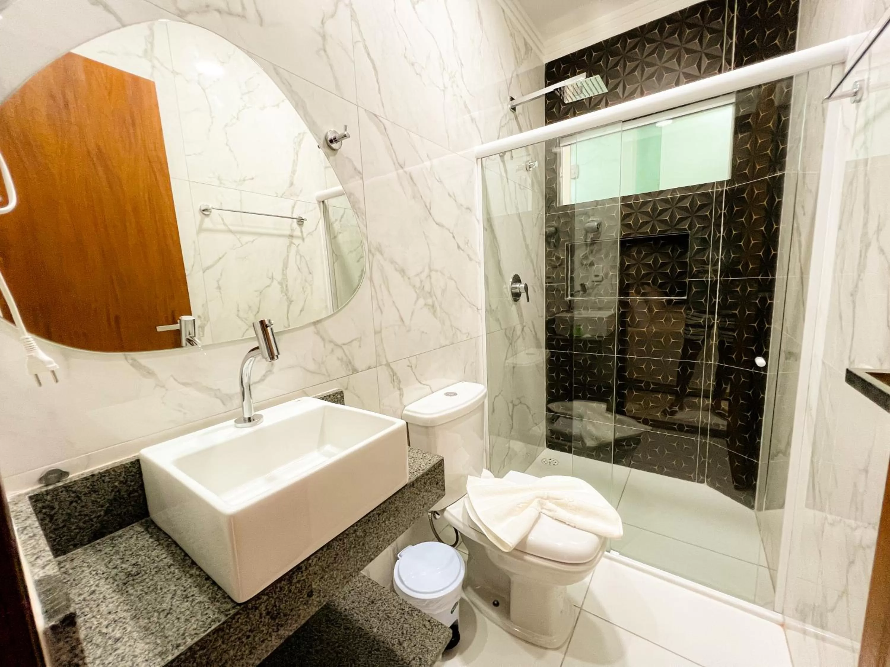 Bathroom in Pousada Marítimos