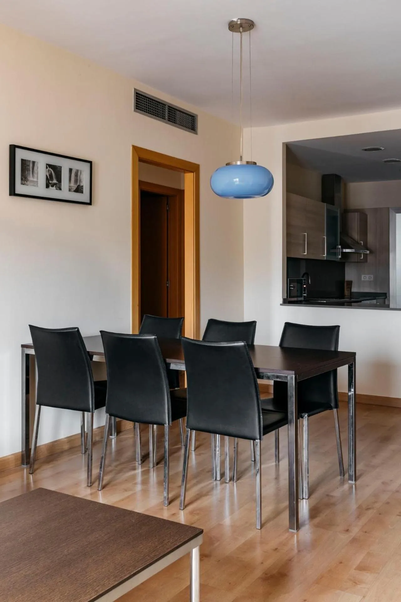 Kitchen or kitchenette in Barcelona Apartment Villarroel