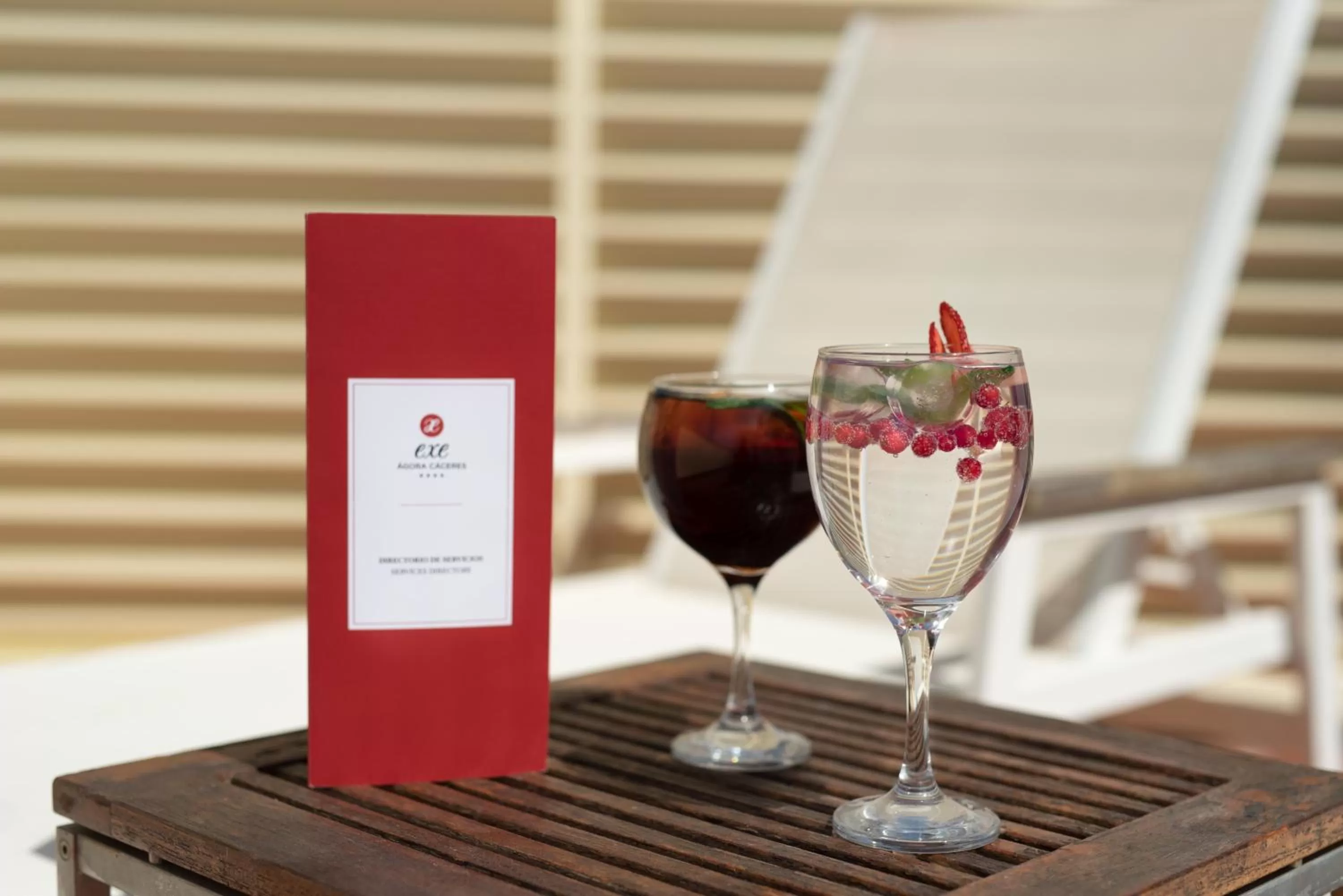 Lounge or bar in Exe Agora Cáceres