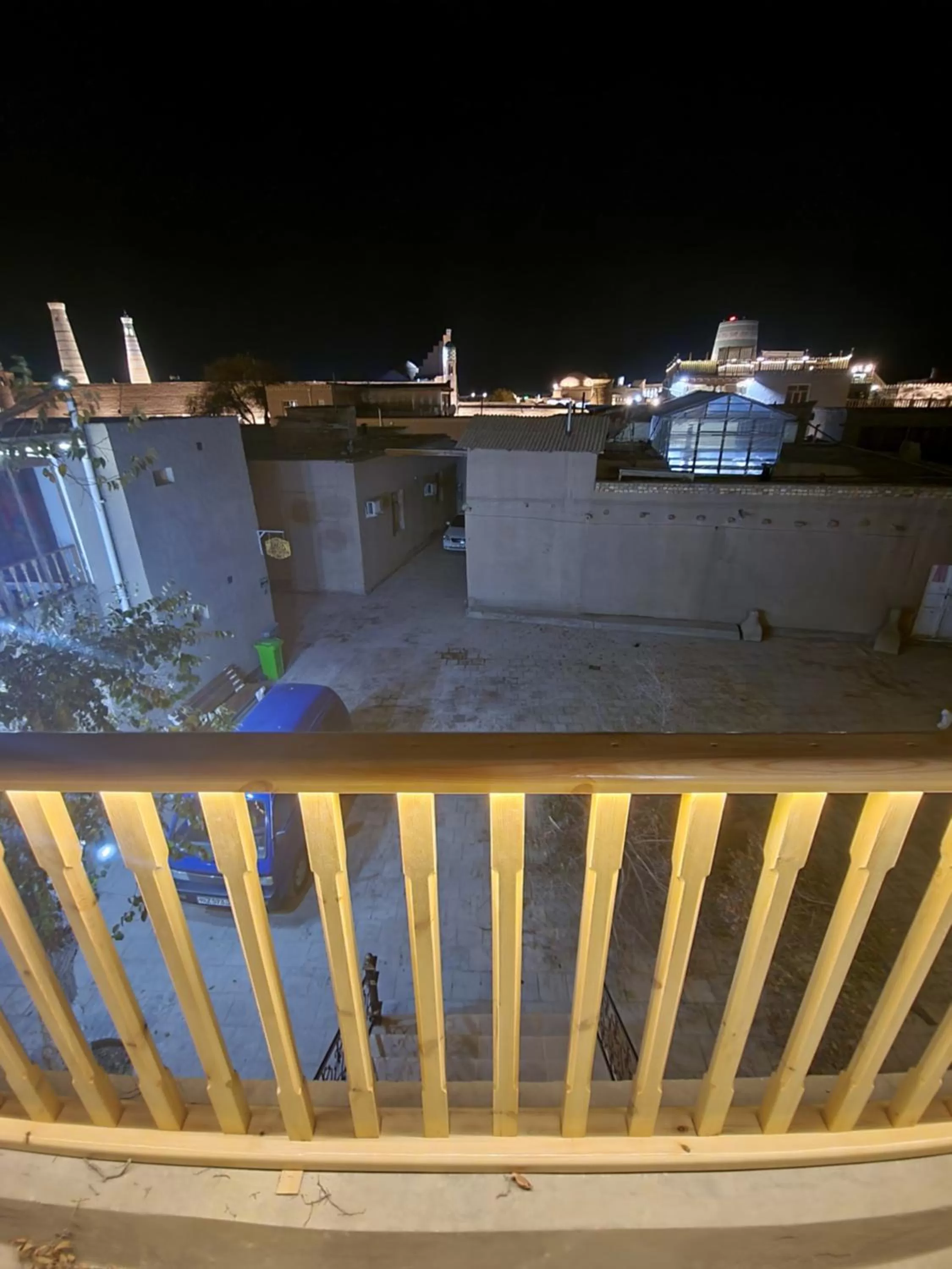 Night in Ulli Oy Hotel & Terasse