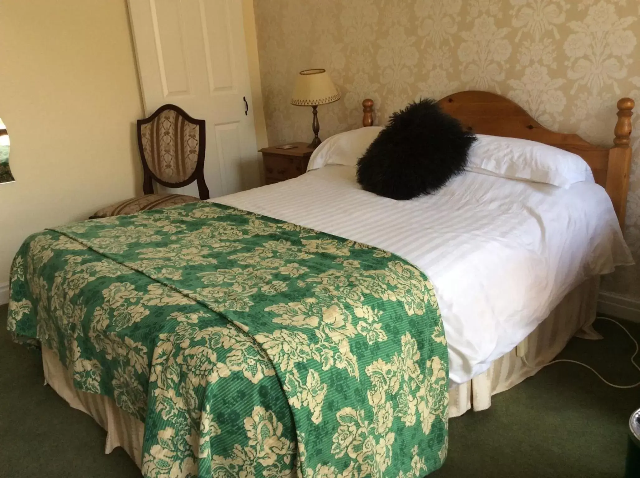 Double Room with Private Bathroom in Whashton Springs Farmhouse B&B Double Room with Private Bathroom in Whashton Springs Farmhouse B&B