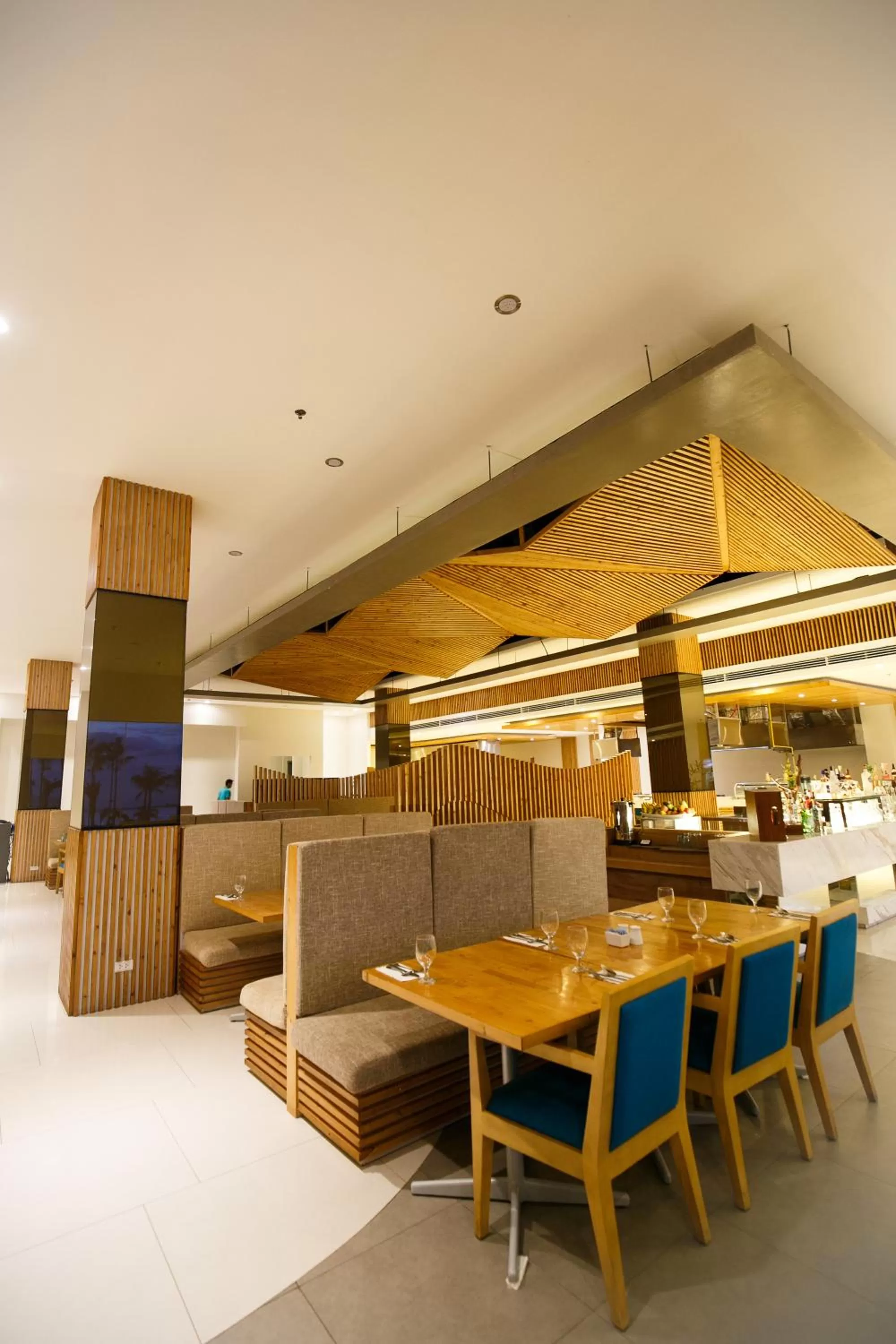 Restaurant/places to eat in Solea Mactan Resort