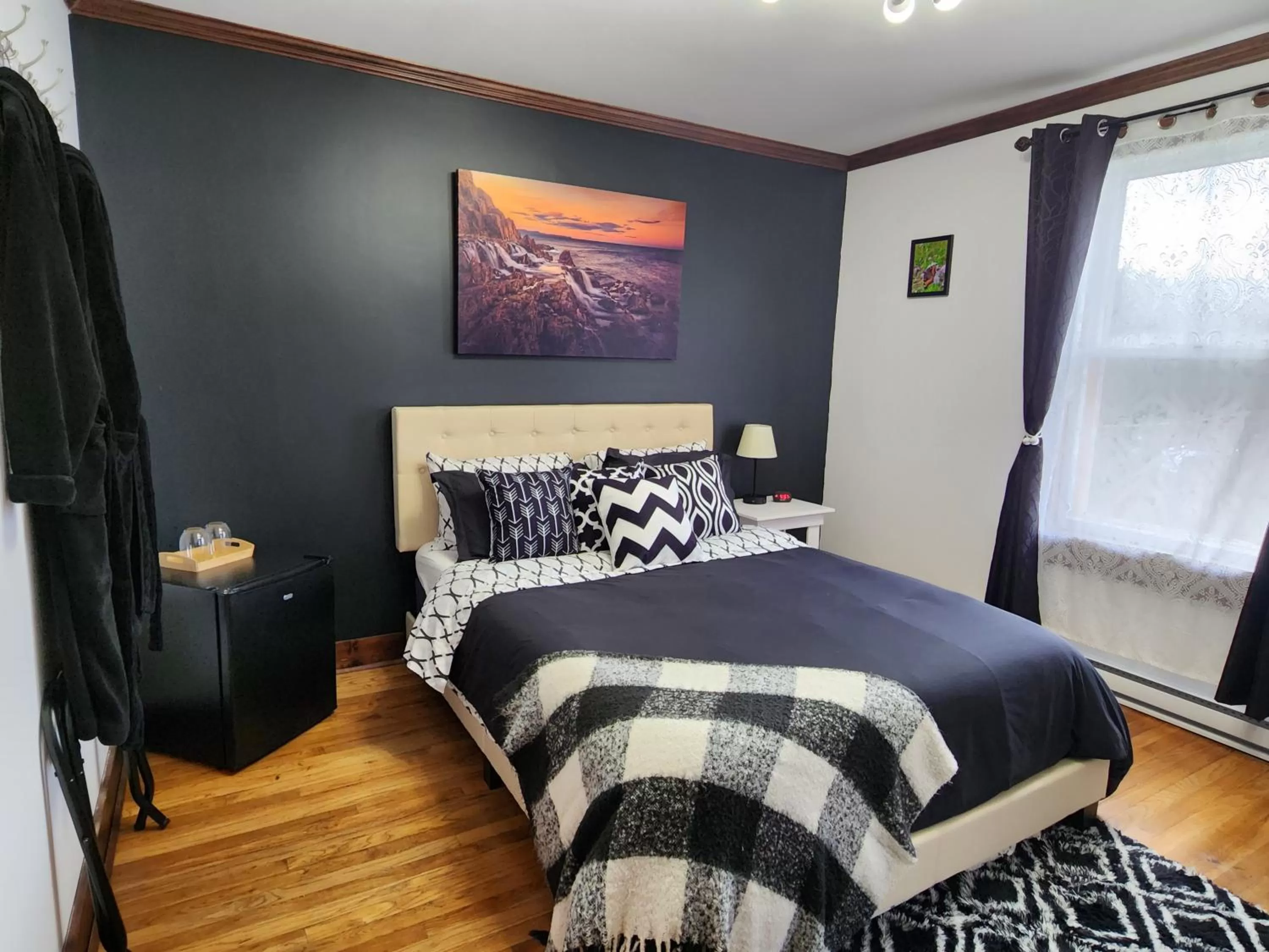 Double Room with Private Bathroom in The Harbourside Inn & Cafe