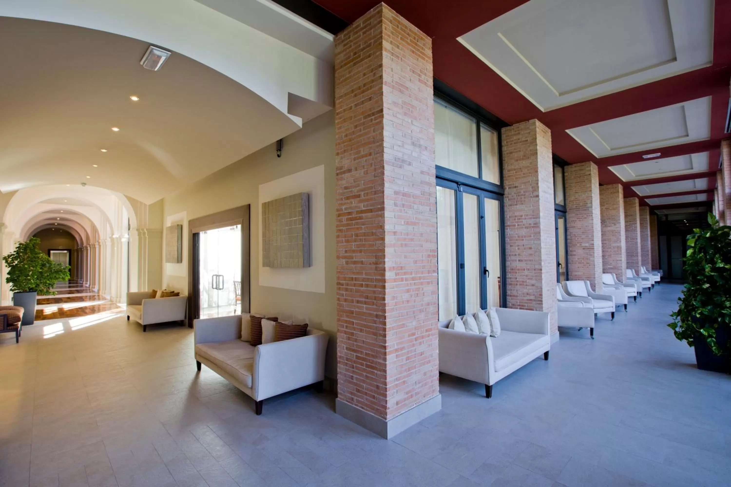 Lobby or reception in Intur Alcazar de San Juan