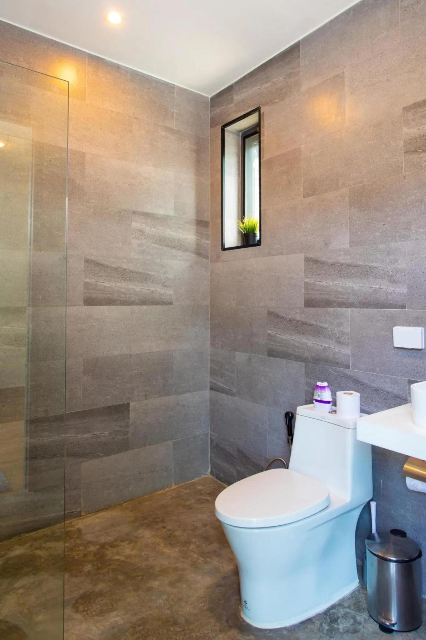 Toilet in Baan Saint-Tropez Seaview Villas Kata Beach