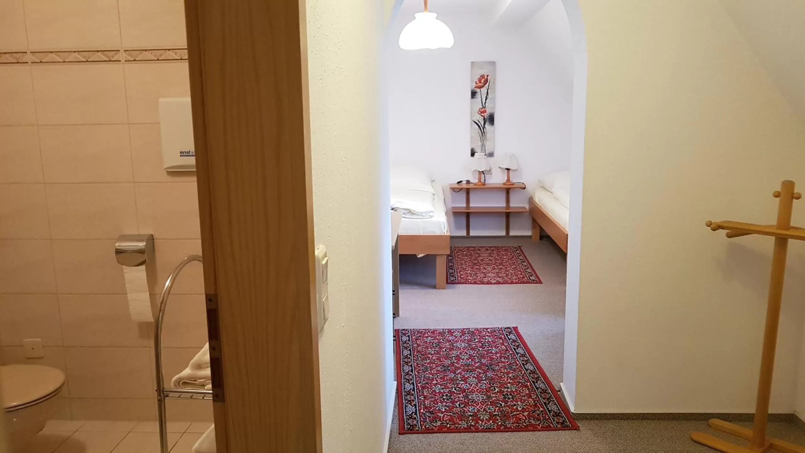 Photo of the whole room, Bathroom in Frankenstube-Winkelhaid