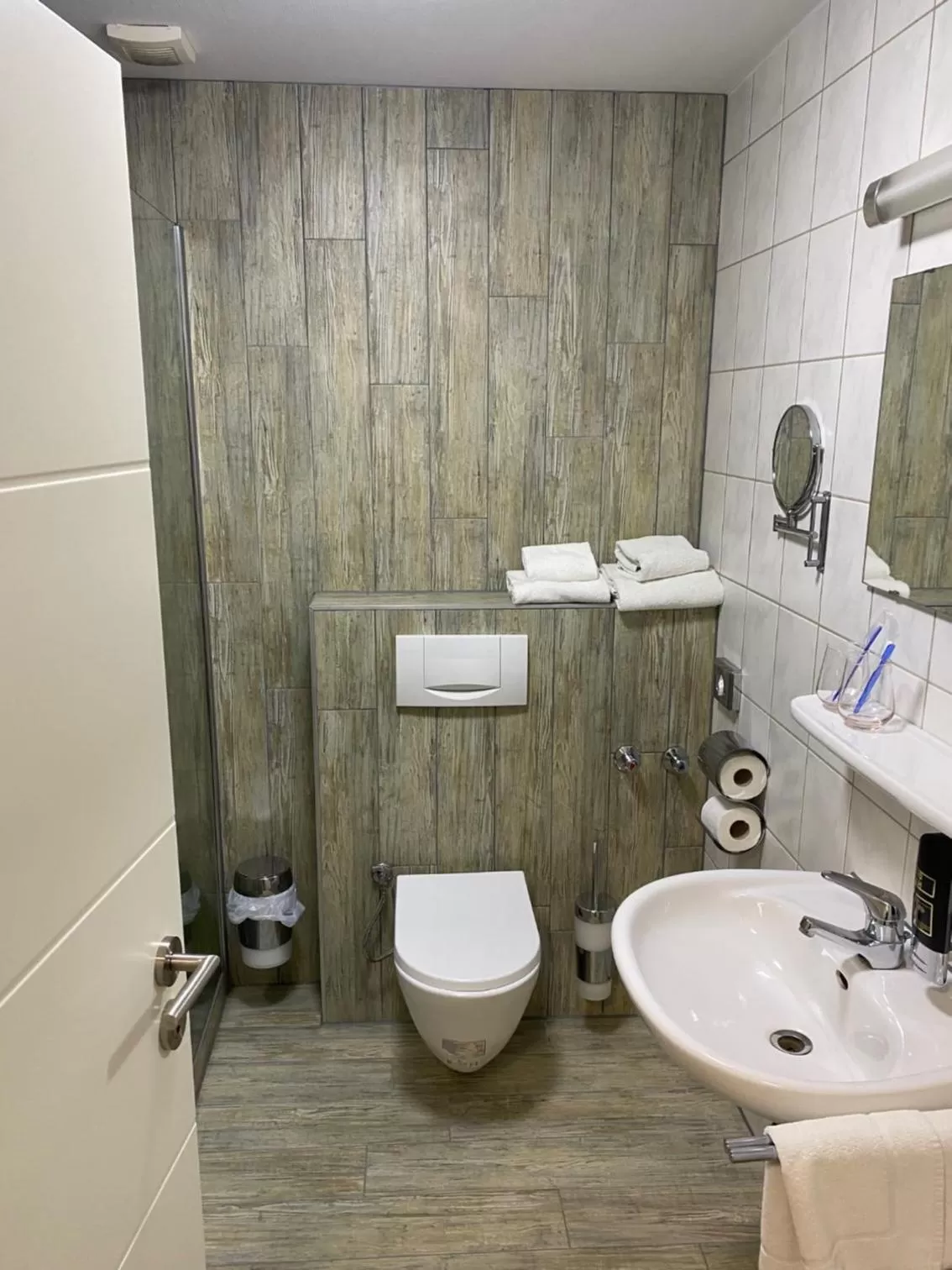 Bathroom in Hotel Deluxe