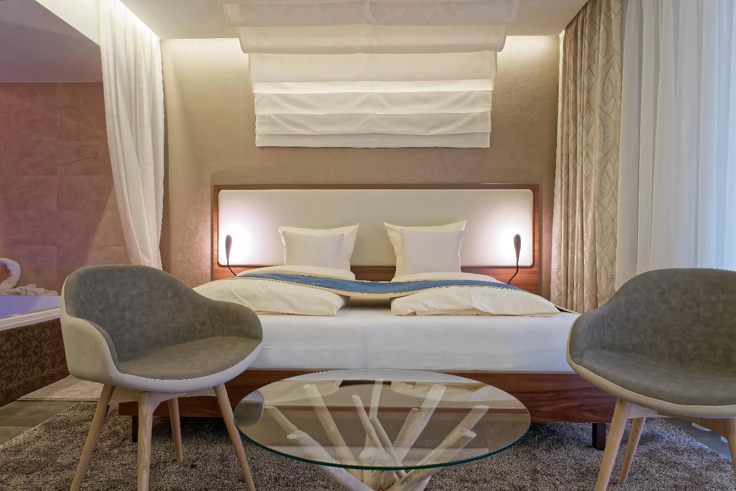 Photo of the whole room, Bed in Pension Laa Natura