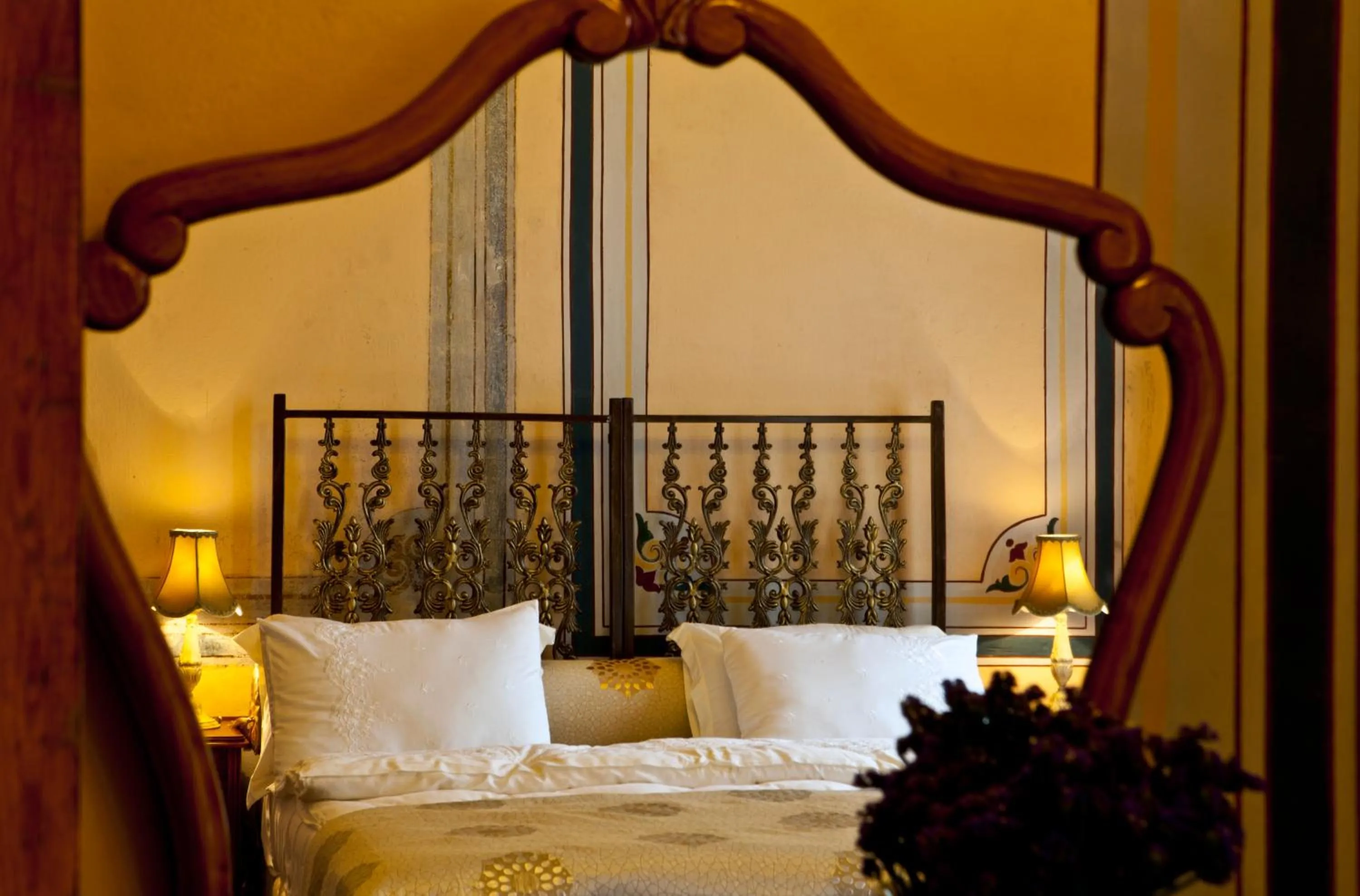 Decorative detail, Bed in Sarnıç Butik Otel
